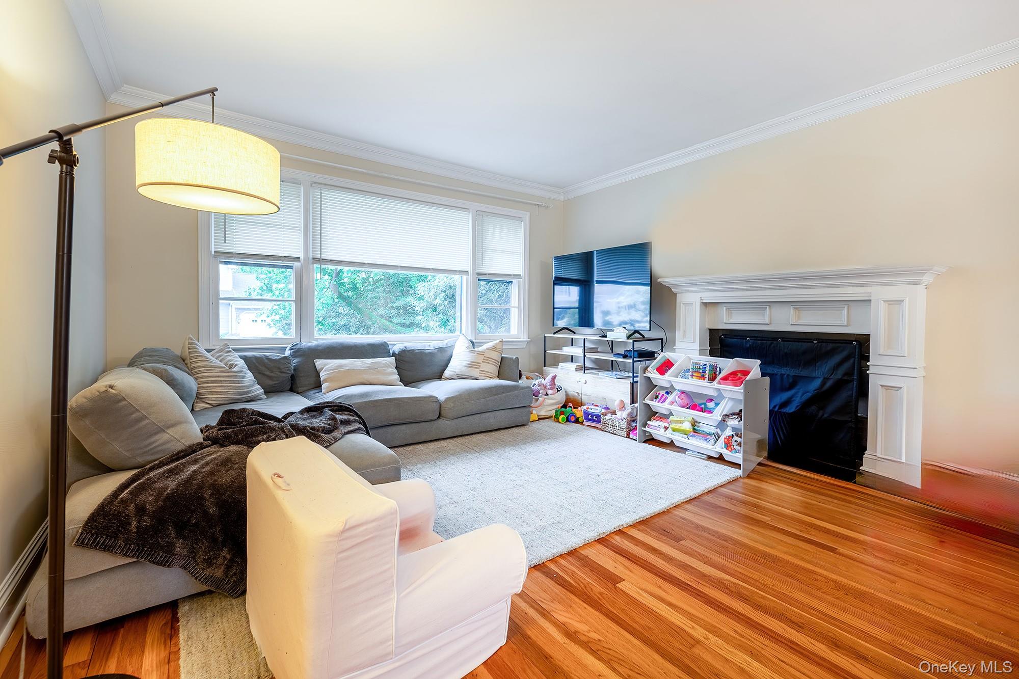 #2 photo, 11 Latonia Road, Rye Brook , NY 10573