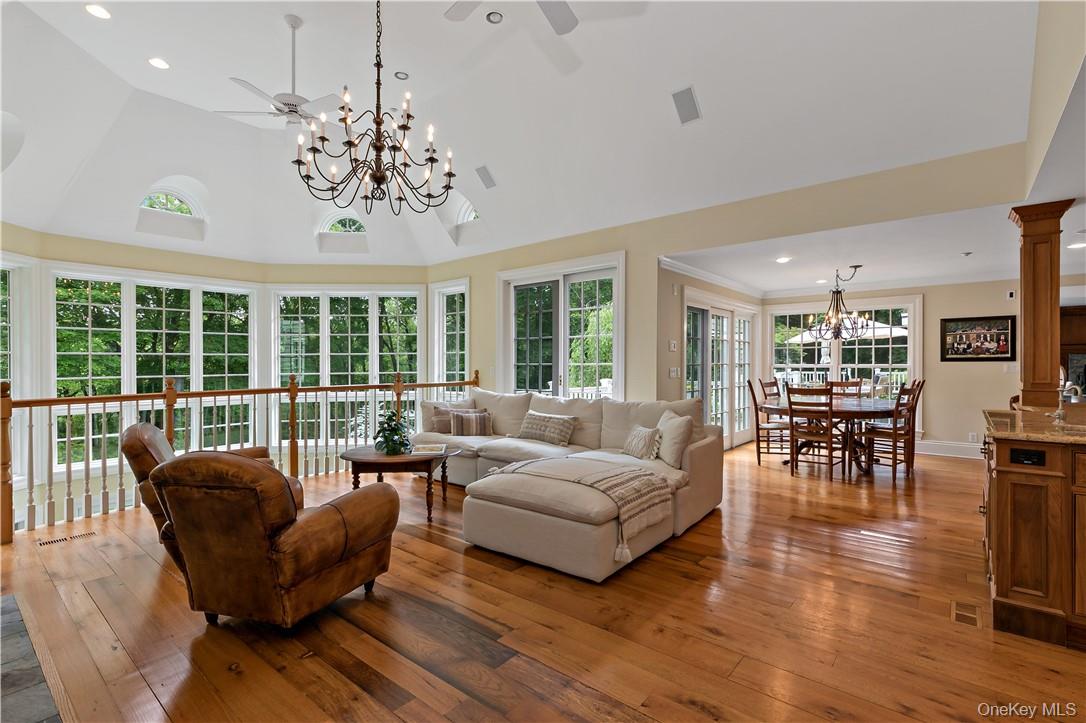 #15 photo, 70 Haights Cross Road, Chappaqua , NY 10514