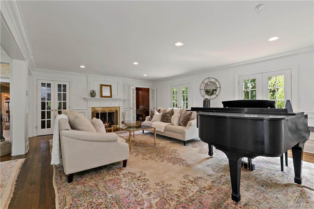 #6 photo, 70 Haights Cross Road, Chappaqua , NY 10514