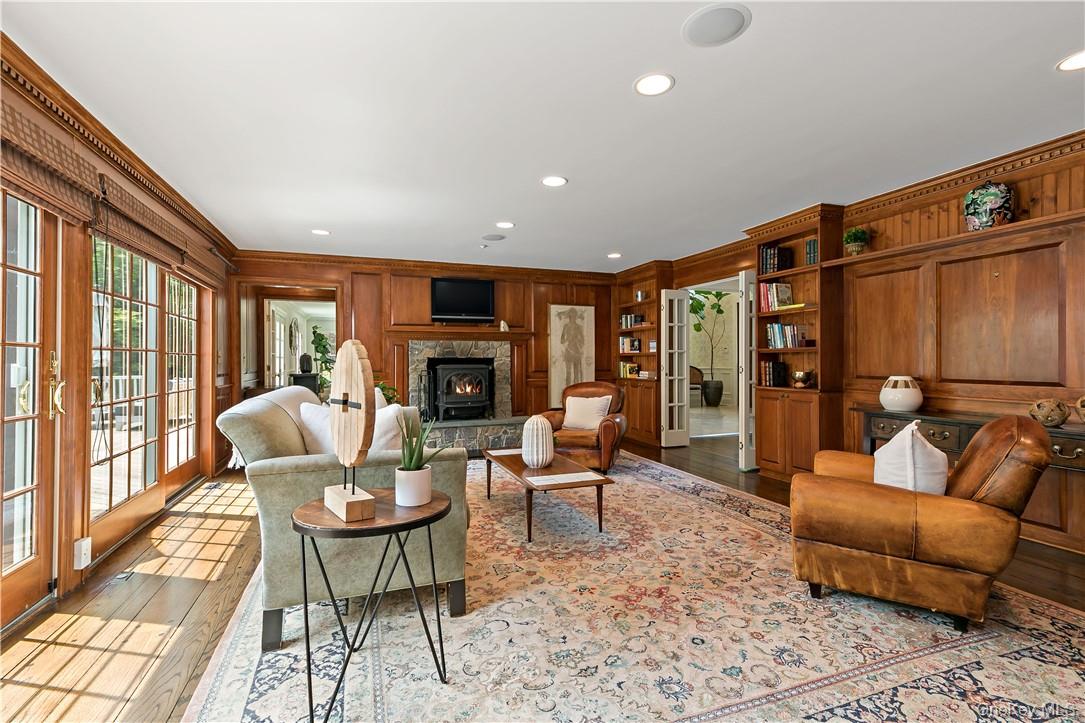 #9 photo, 70 Haights Cross Road, Chappaqua , NY 10514