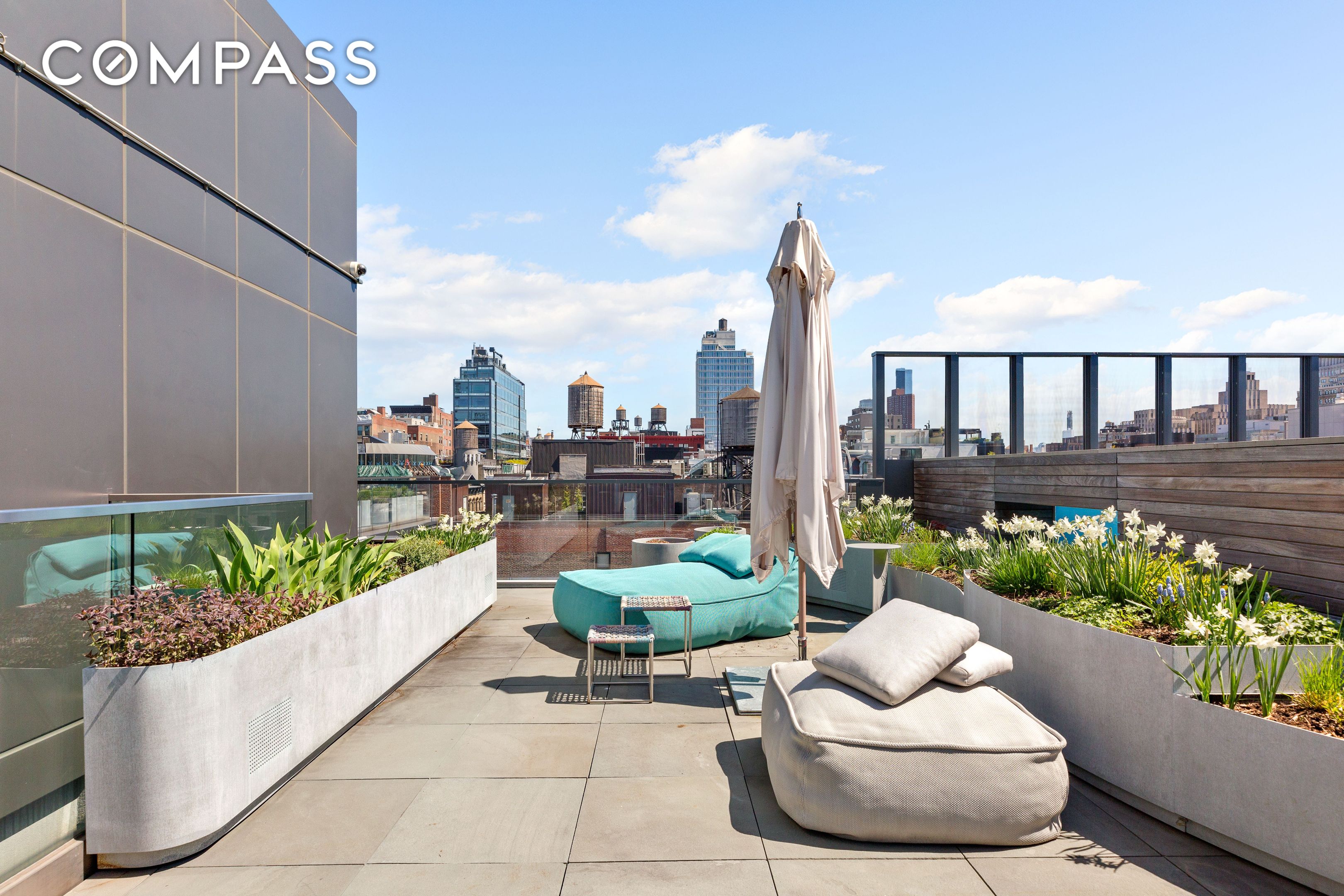 #16 photo, 27 Wooster Street, マンハッタン SoHo , NY 10013