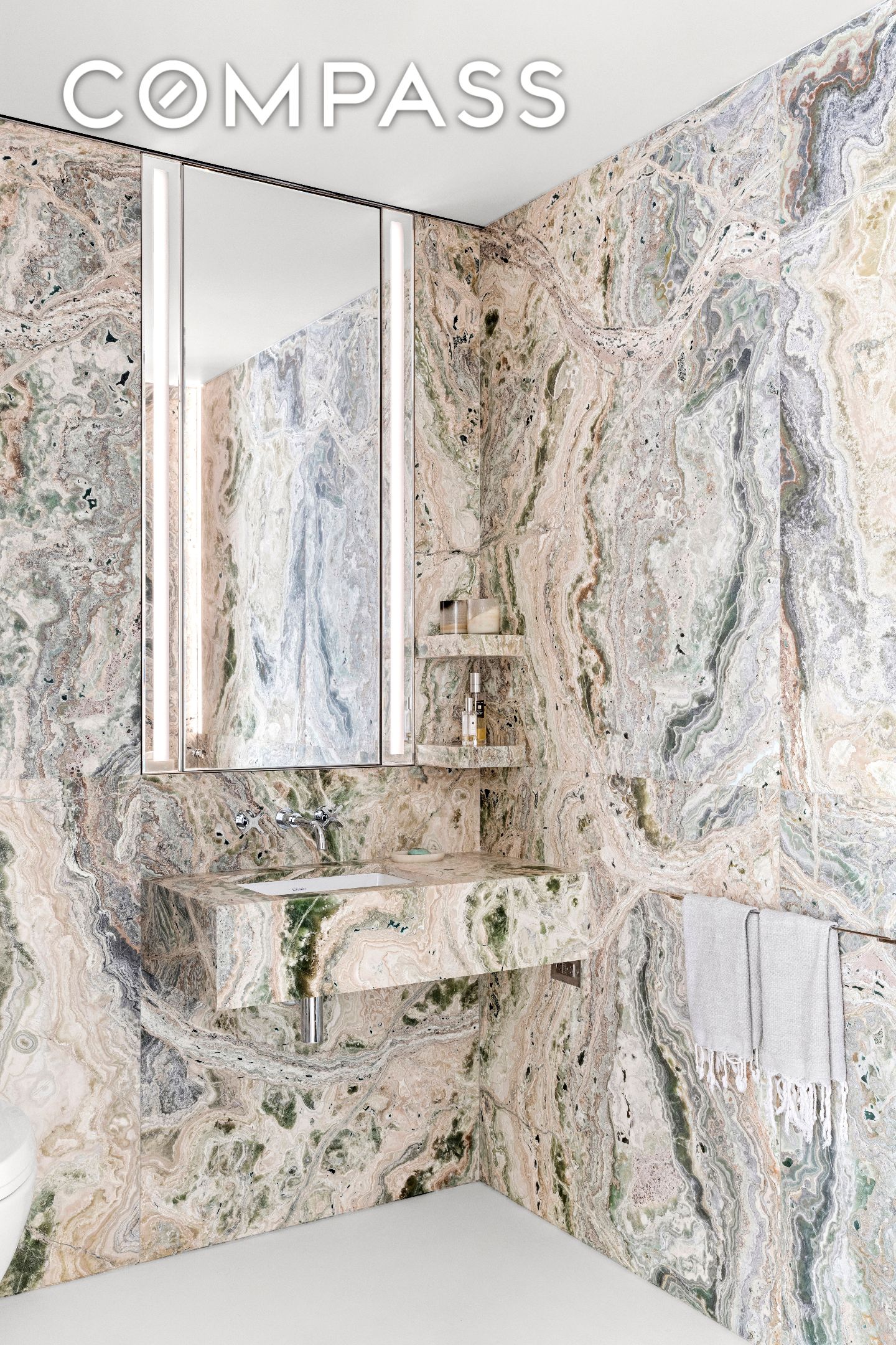 #18 photo, 27 Wooster Street, マンハッタン SoHo , NY 10013