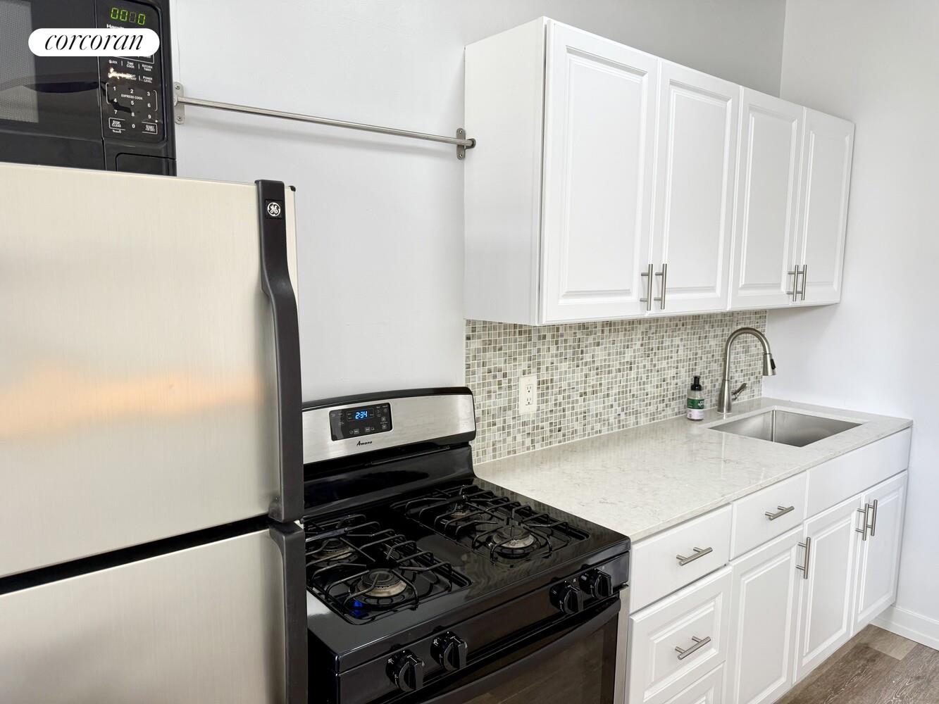 #7 photo, New York City, East Village , NY 10009