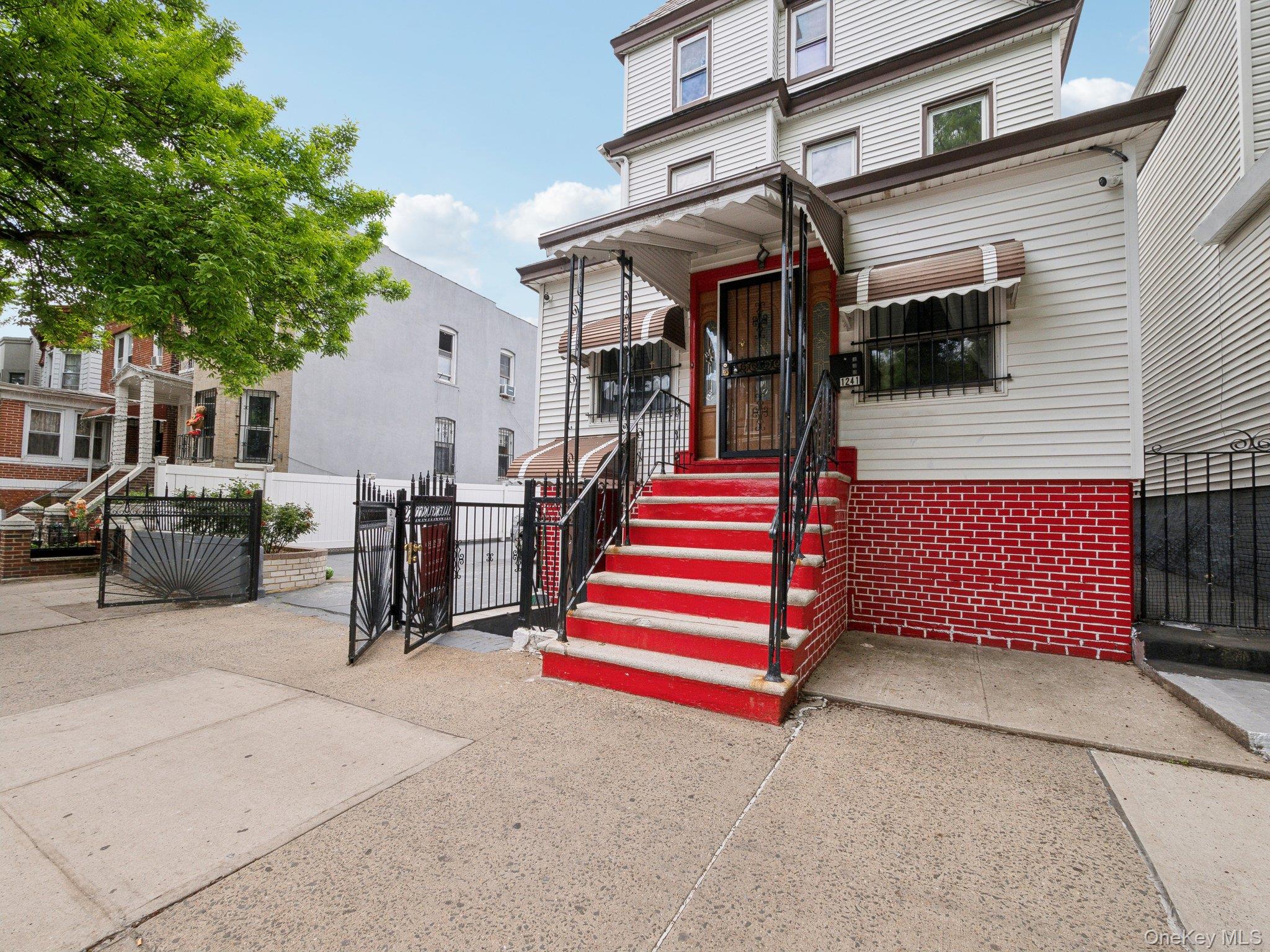 #3 photo, 1241 Taylor Avenue, ブロンクス区 Bronx , NY 10472