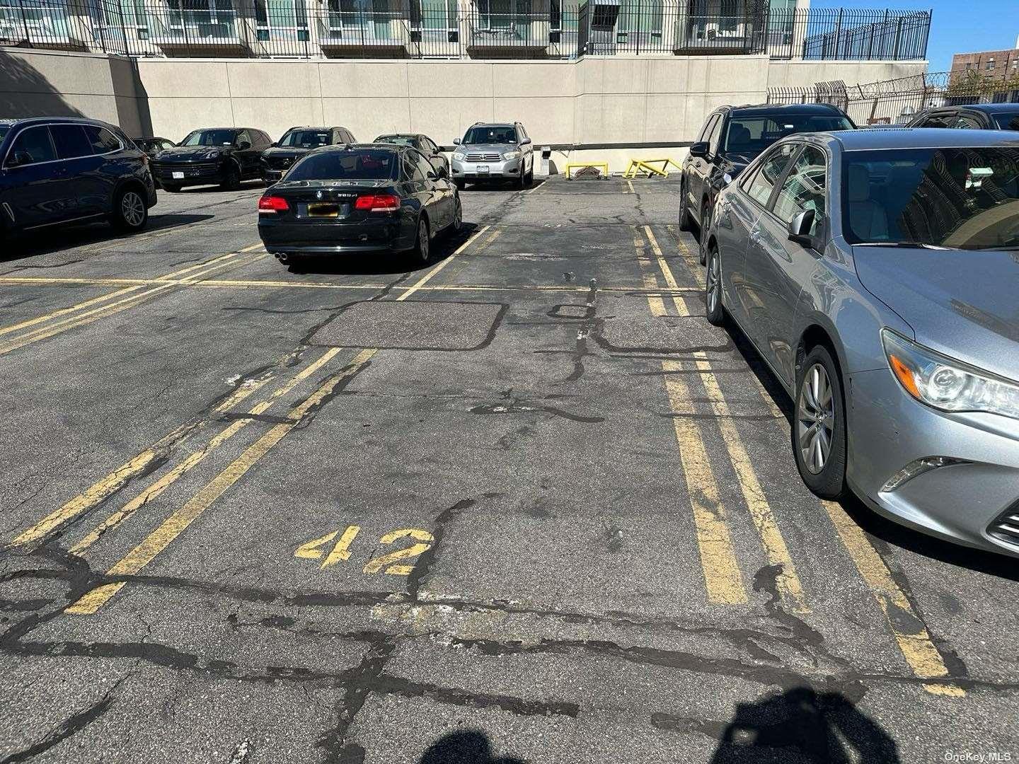 #5 photo, 87-08 Justice Avenue, クイーンズ区 Elmhurst , NY 11373