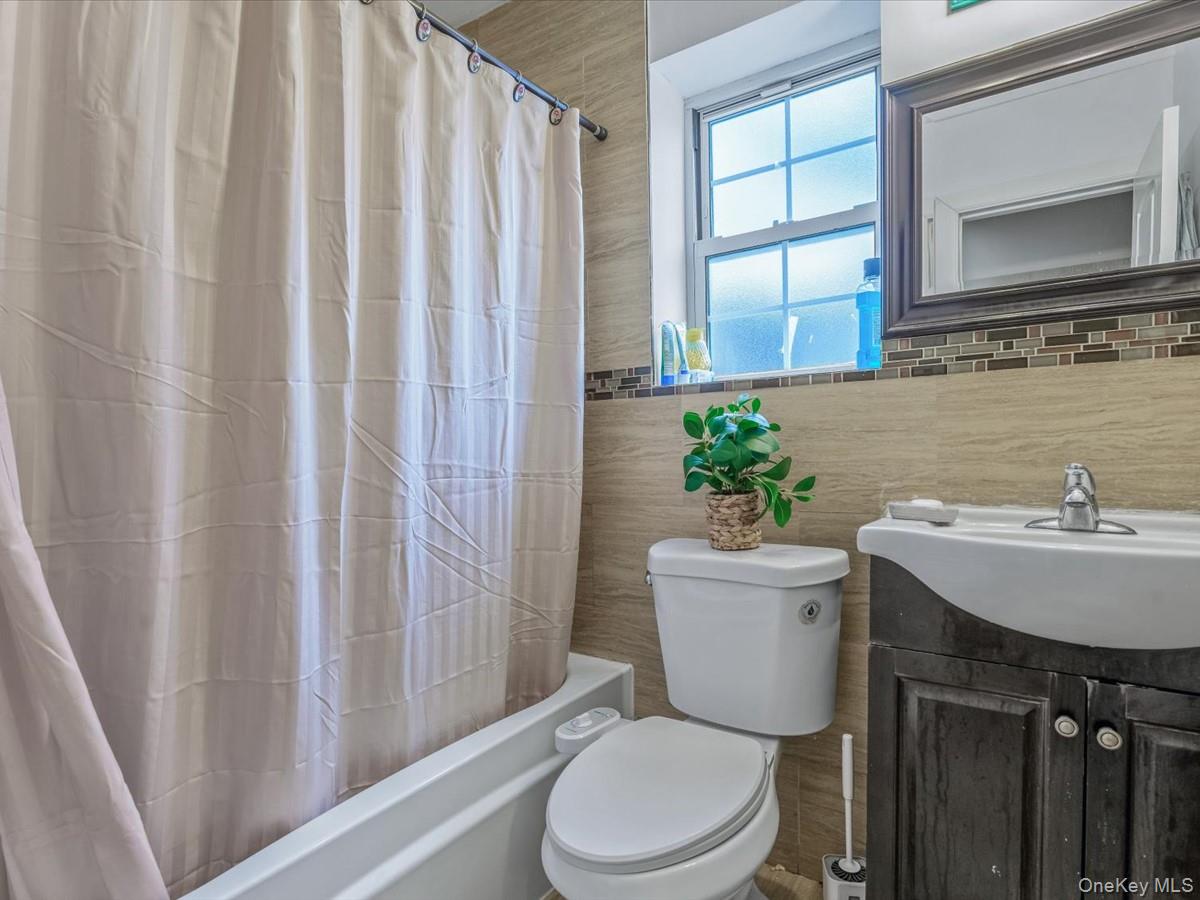 #10 photo, 109-17 111th Street, クイーンズ区 South Ozone Park , NY 11420