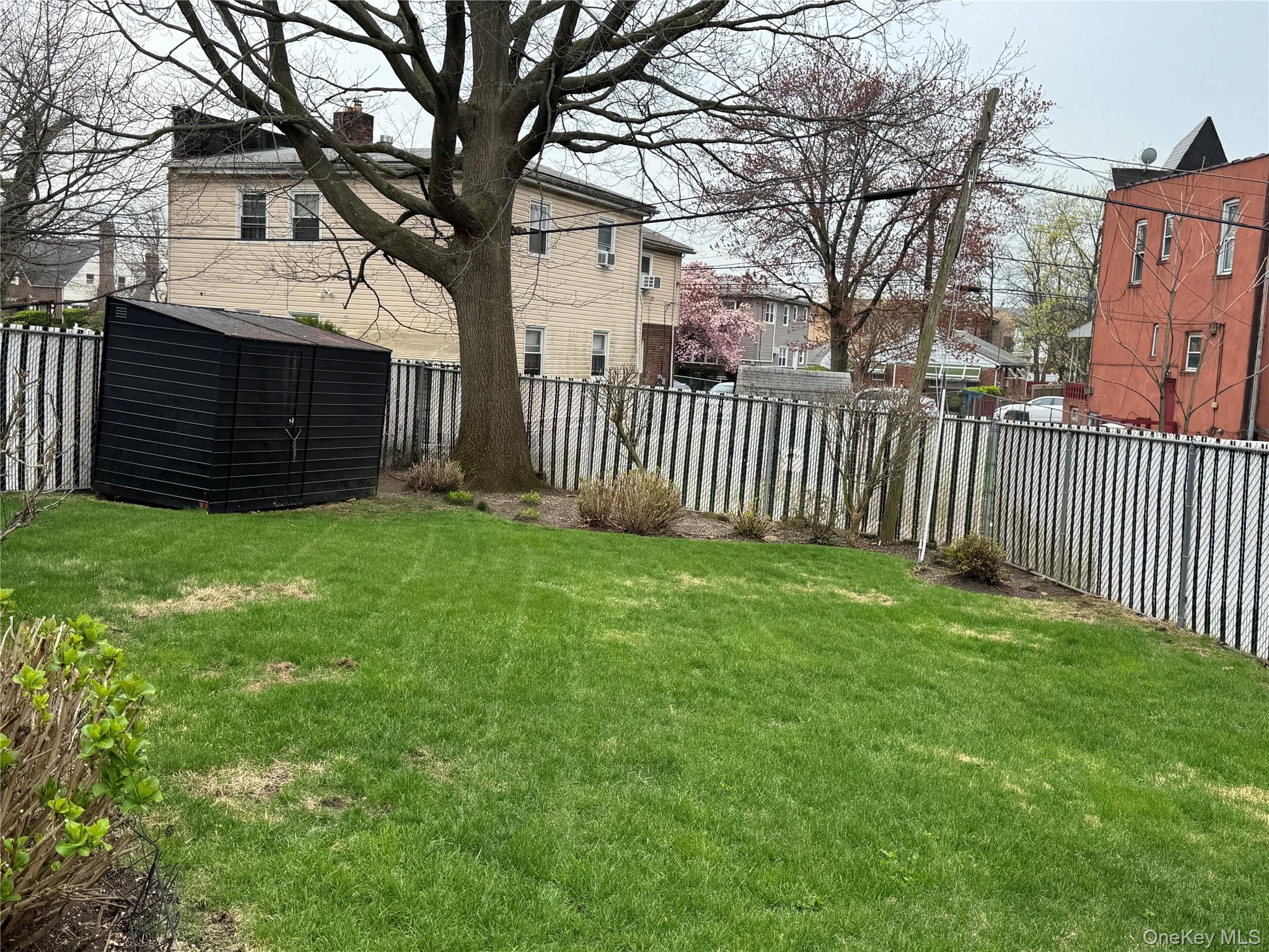 #9 photo, 111-54 178th Place, クイーンズ区 Addisleigh Park , NY 11433