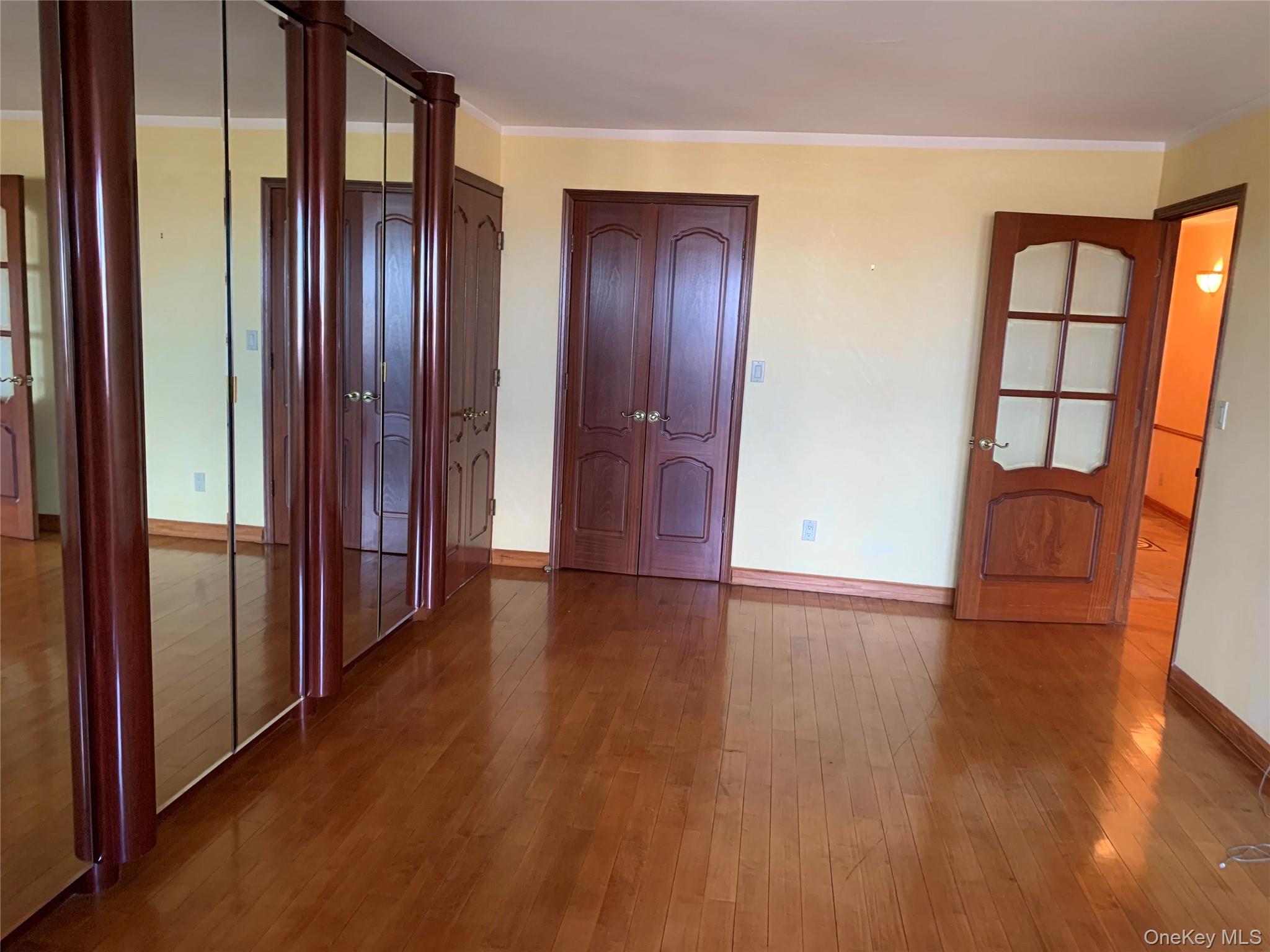 #16 photo, 112-01 ,17H Queens Blvd, फॉरेस्ट हिल्स Forest Hills , NY 11375