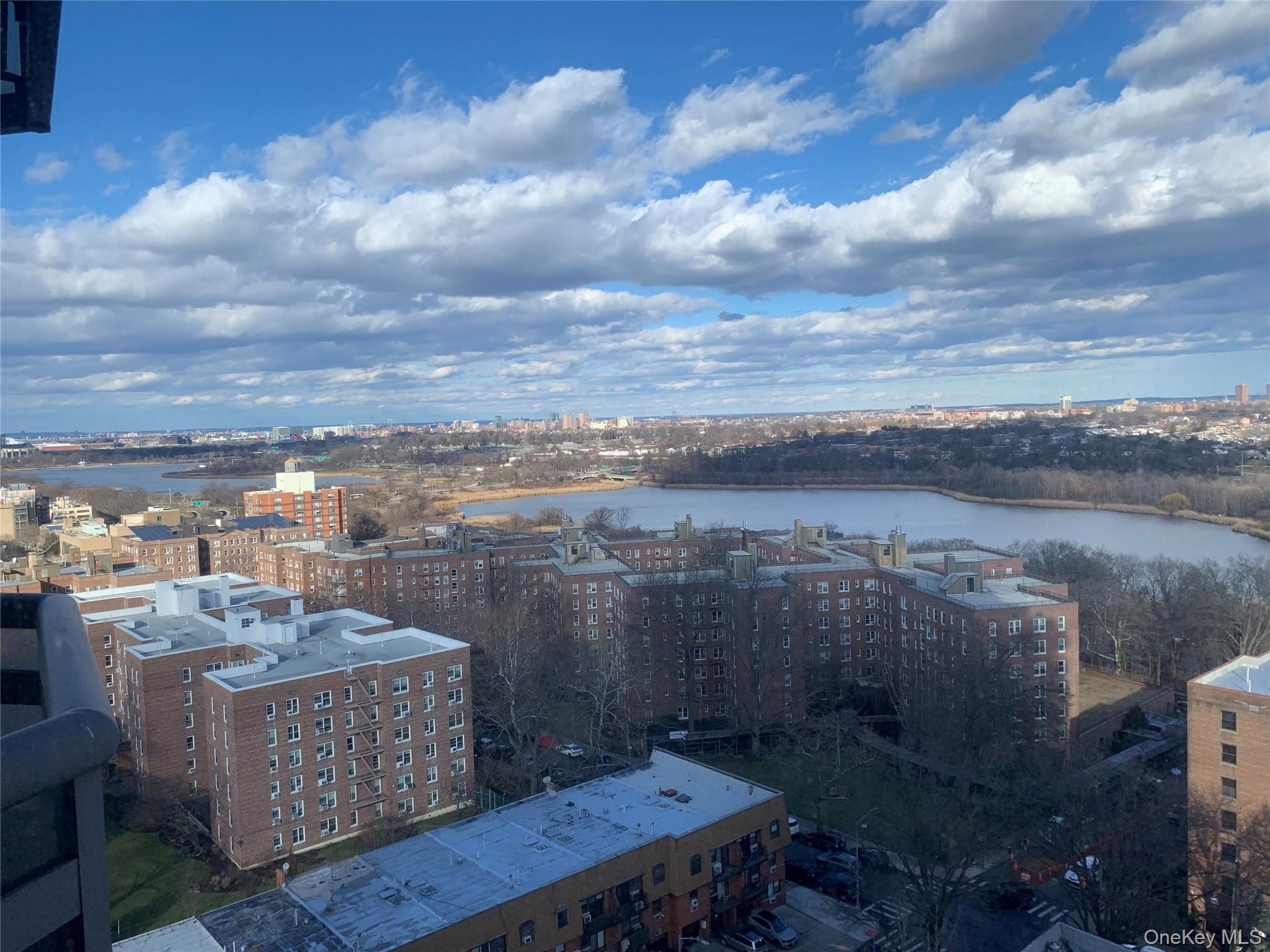 #19 photo, 112-01 ,17H Queens Blvd, फॉरेस्ट हिल्स Forest Hills , NY 11375