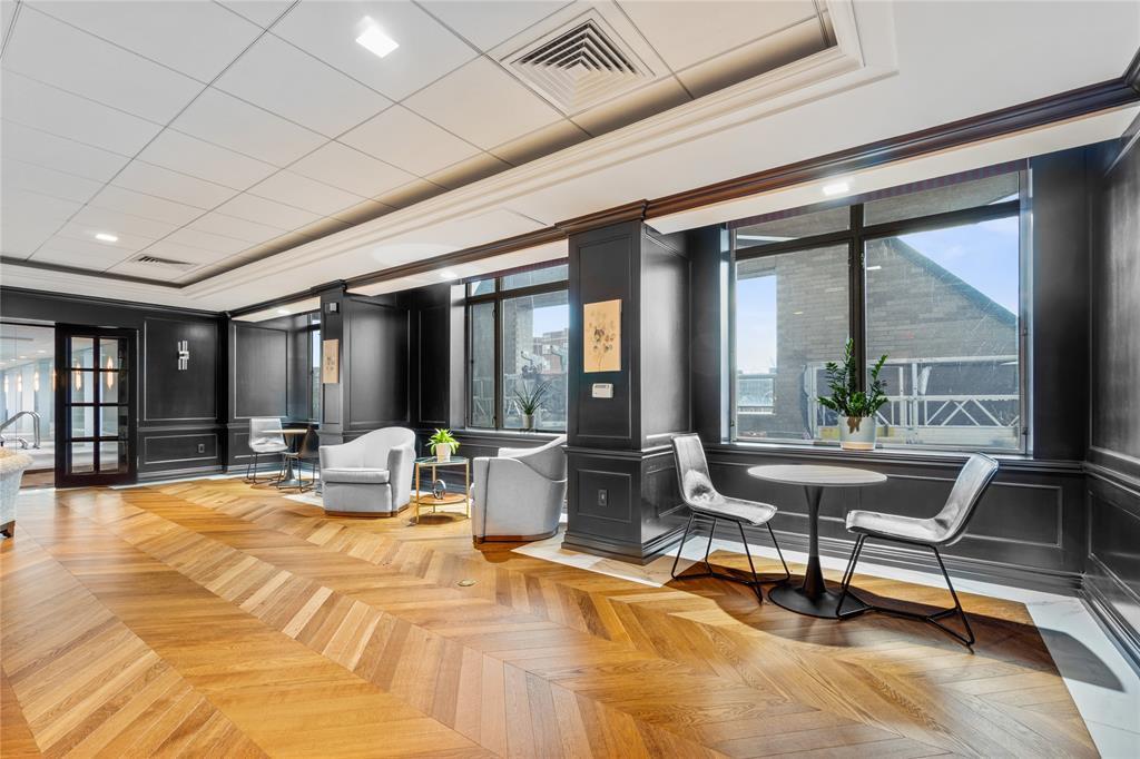 #5 photo, 112-01 ,17H Queens Blvd, クイーンズ区 Forest Hills , NY 11375