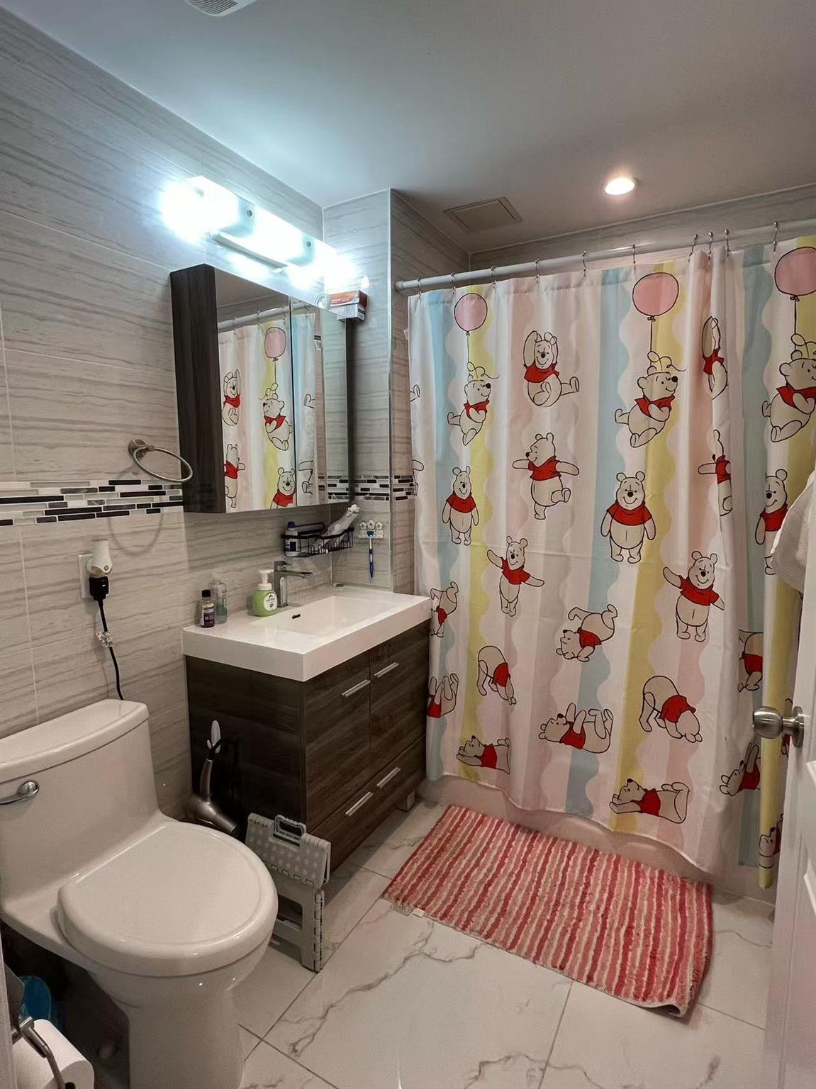 #9 photo, 45-11 82 Street, クイーンズ区 Elmhurst , NY 11373