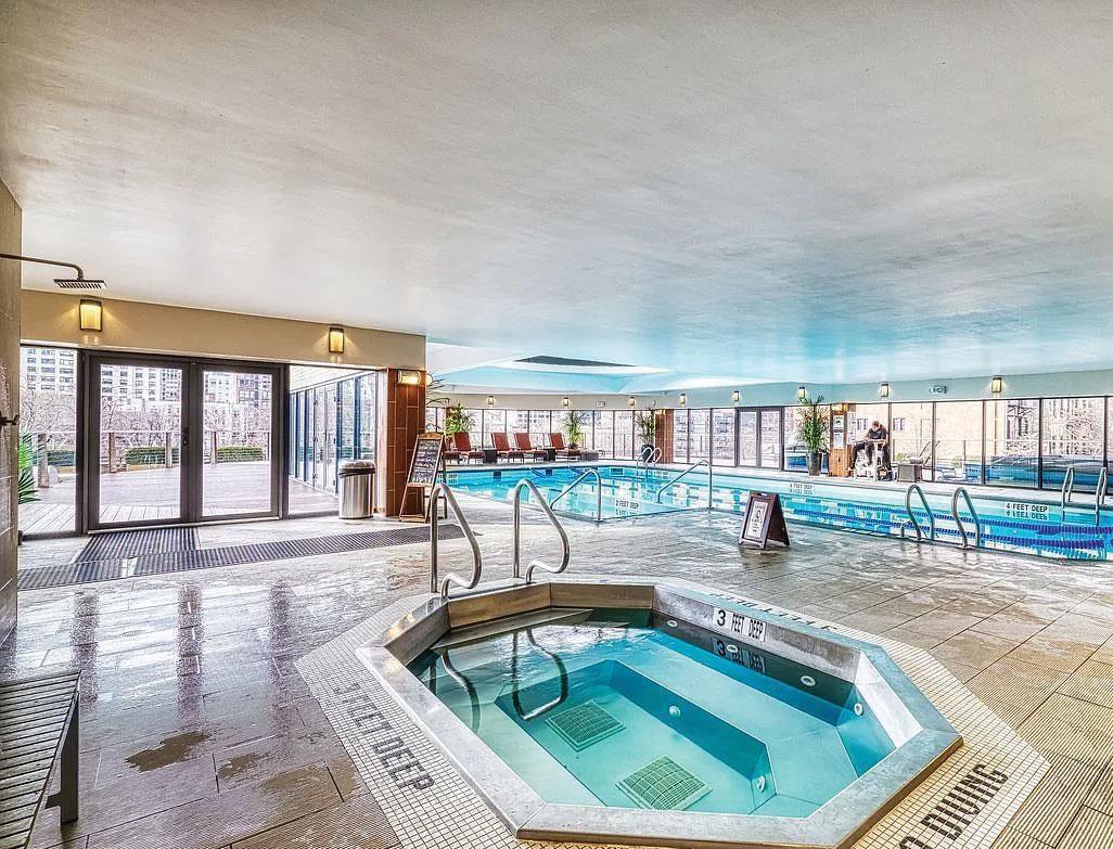 #16 photo, 330 E 38TH Street, マンハッタン Murray Hill , NY 10016