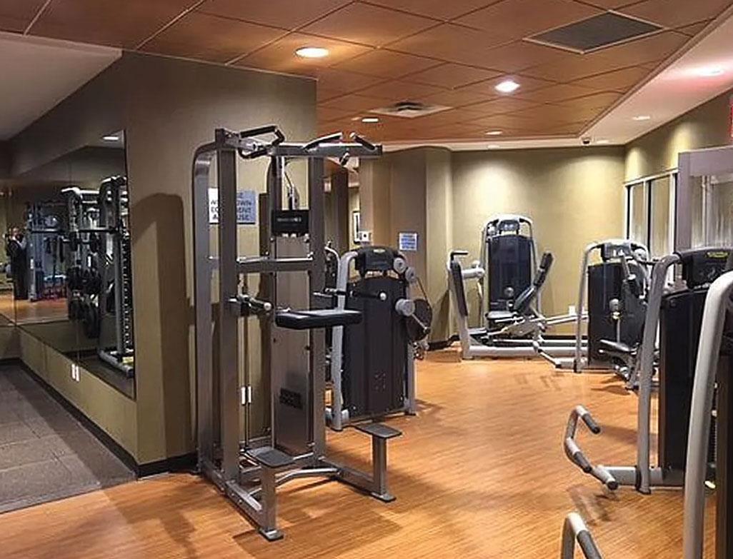 #18 photo, 330 E 38TH Street, マンハッタン Murray Hill , NY 10016