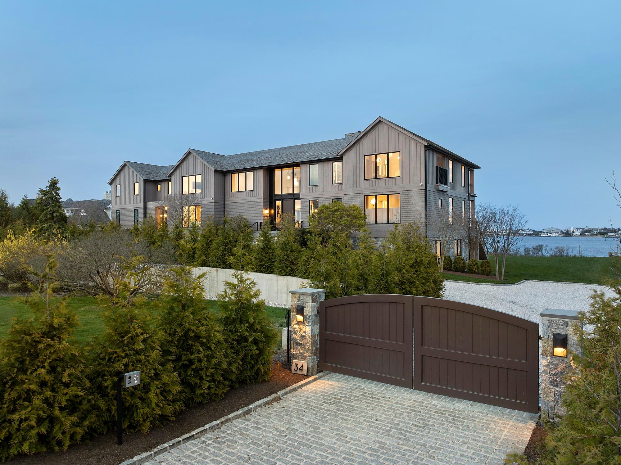 #3 photo, 34 Westbridge Road, サフォーク郡 Westhampton Beach , NY 11978