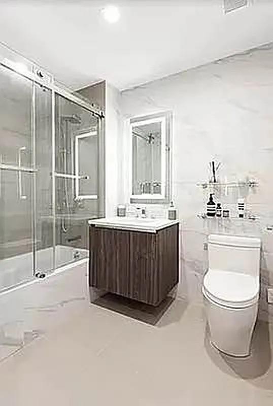 #15 photo, 134-37 35th Avenue, クイーンズ区 Flushing , NY 11354