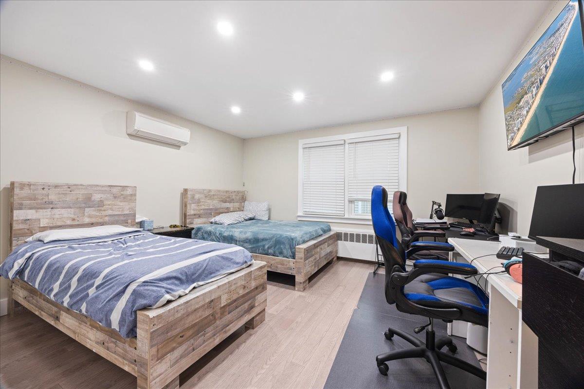 #14 photo, 254 Hyatt Avenue, Yonkers , NY 10704