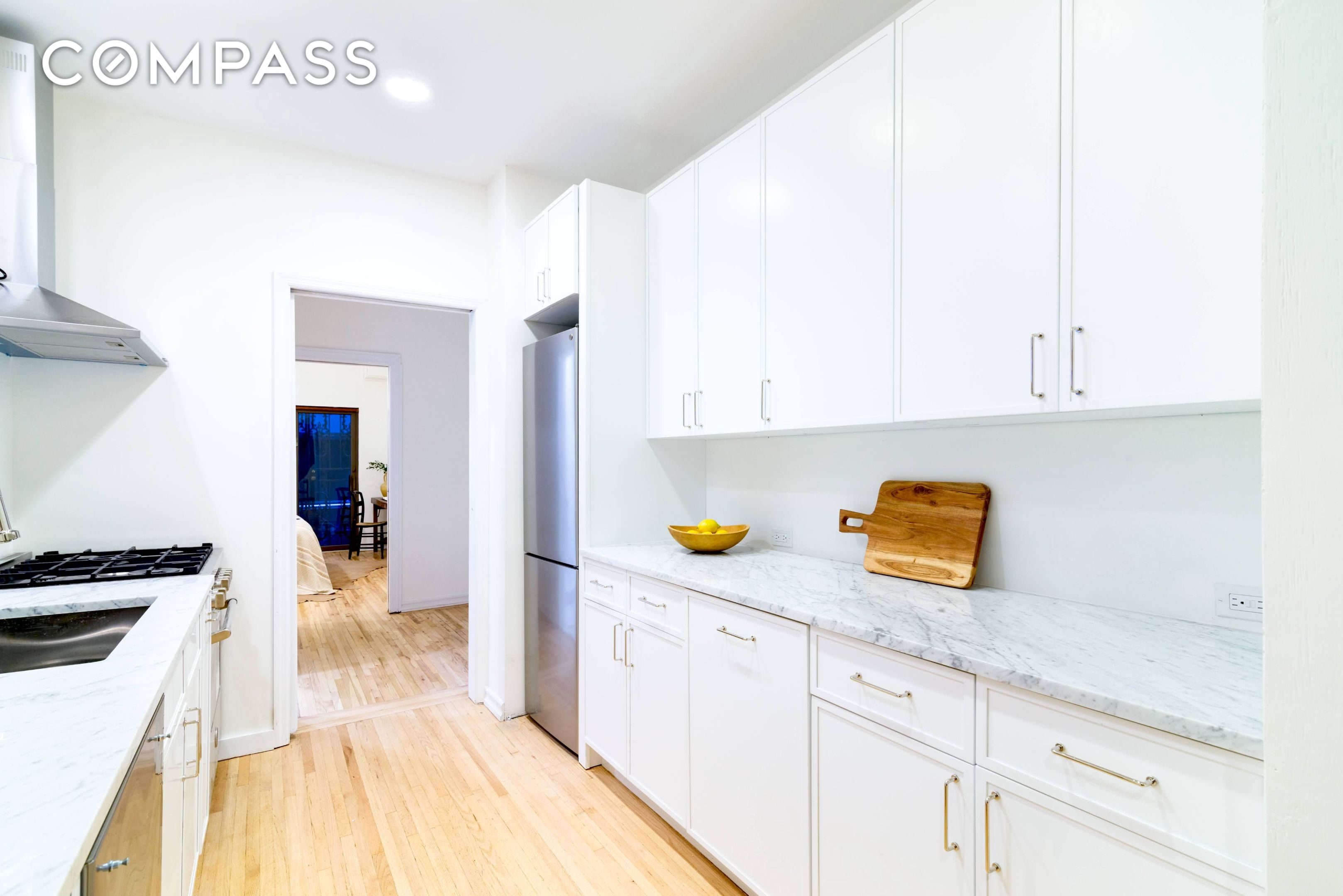 #10 photo, 349 W 71st Street, マンハッタン Upper West Side , NY 10023