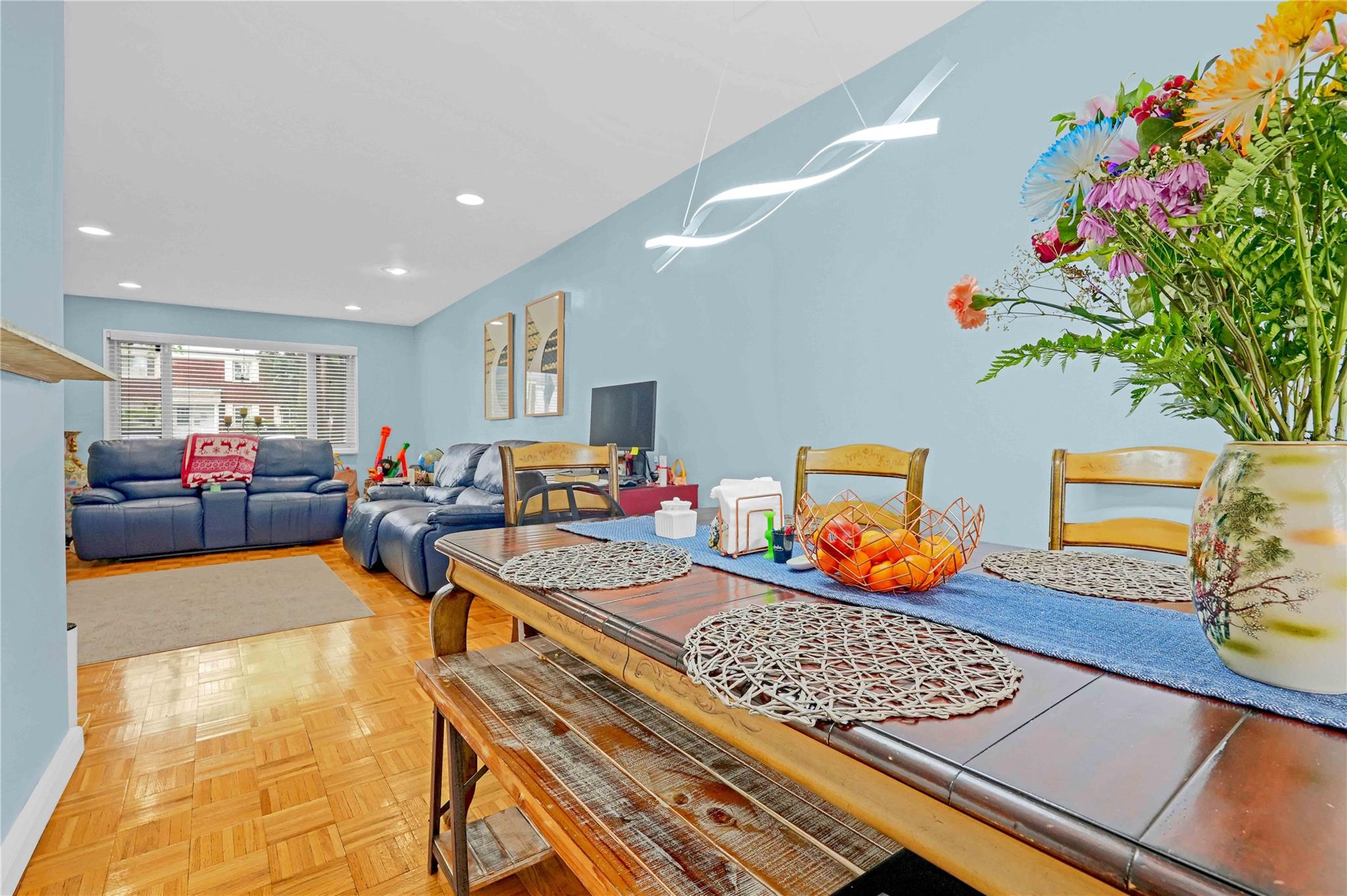 #5 photo, 13-10 212th Street, Bayside , NY 11360