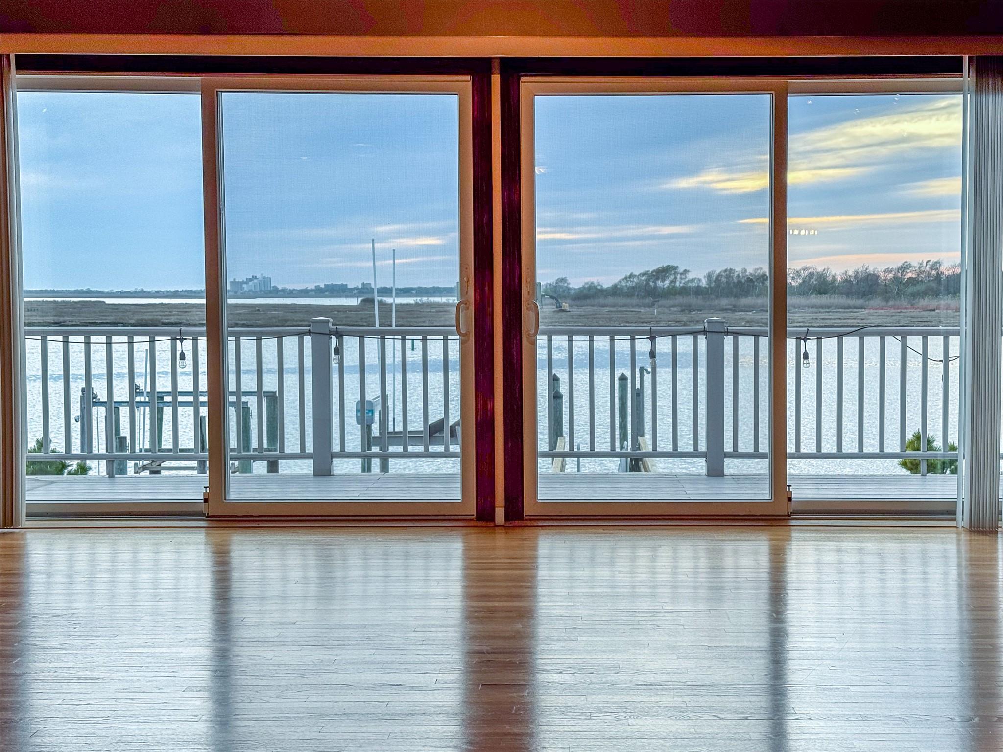 #6 photo, 208 Block Lane, ナッソー郡 Harbor Isle , NY 11558