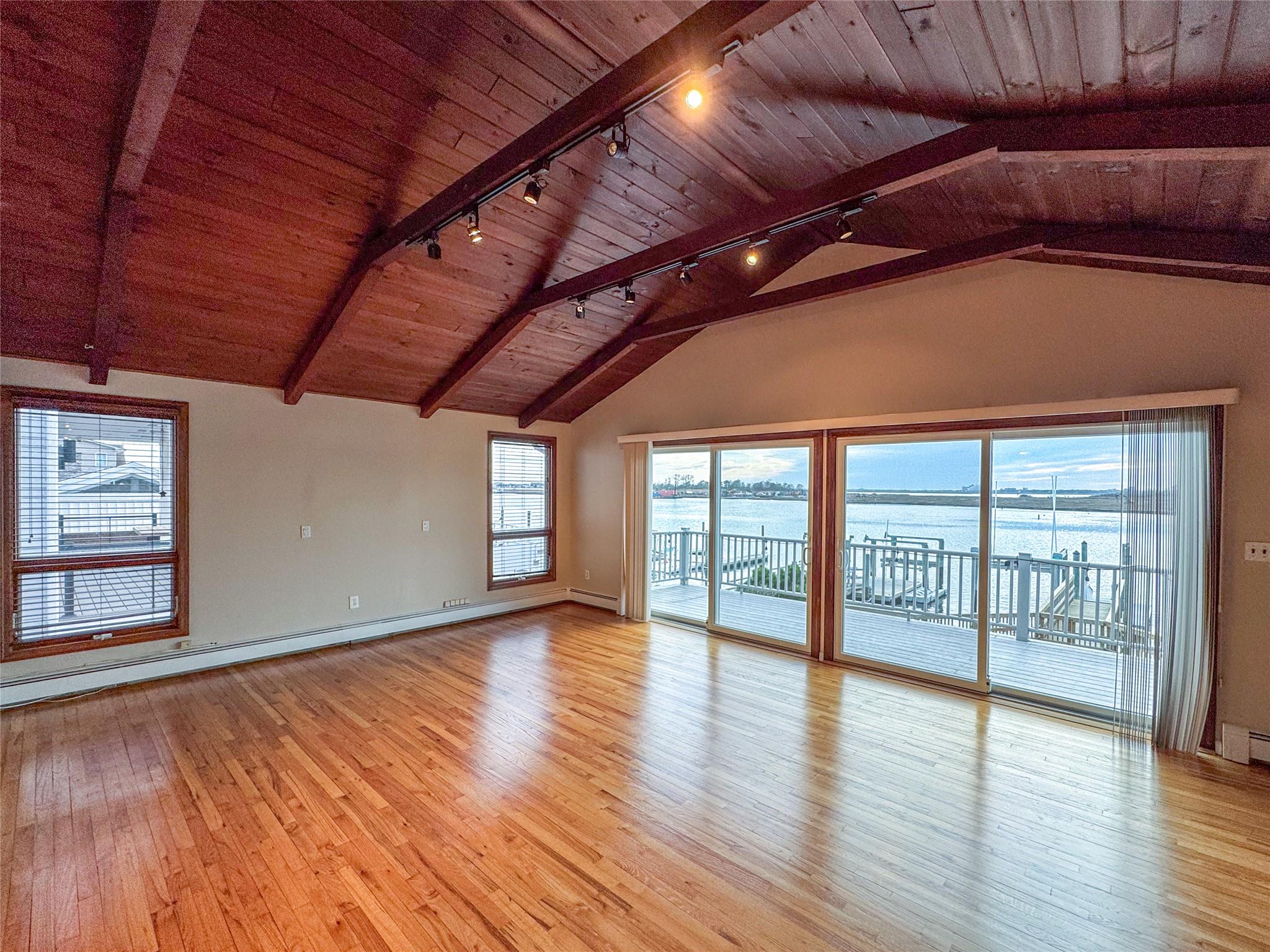 #7 photo, 208 Block Lane, ナッソー郡 Harbor Isle , NY 11558