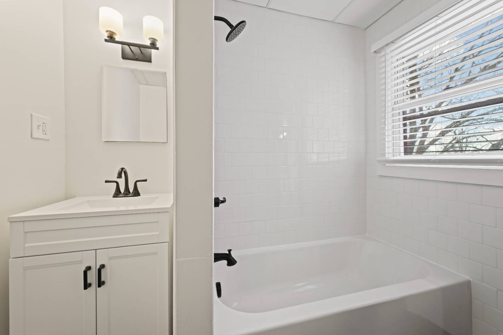 #16 photo, 33 Franklin St, #1A, 뉴욕주 Saratoga Springs , NY 12866