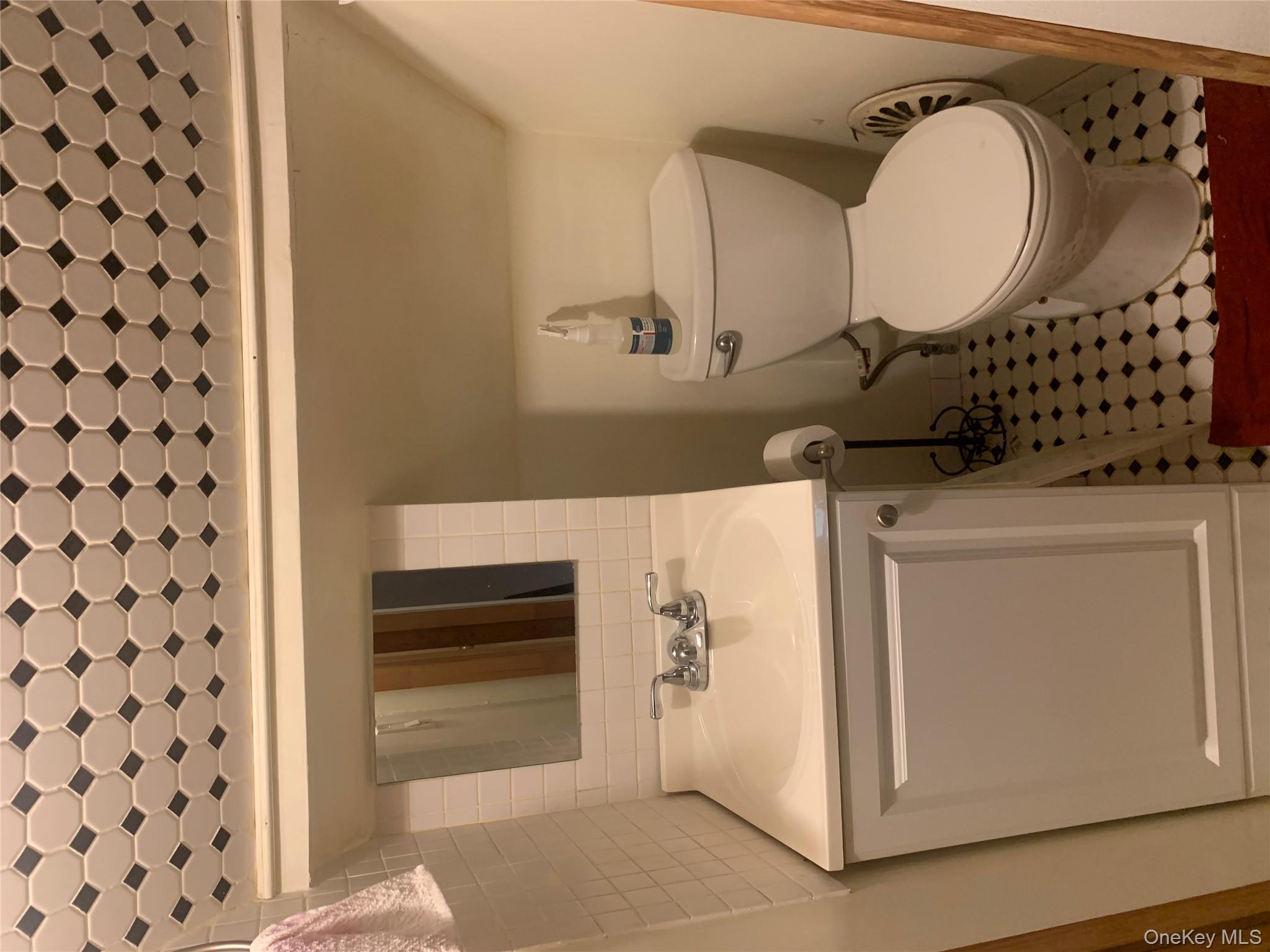 #18 photo, 204 Beech Street, ナッソー郡 Valley Stream , NY 11580