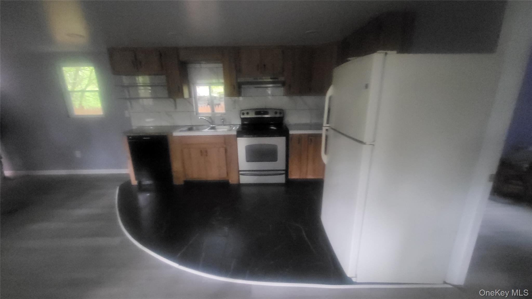 #4 photo, 6 Blue Jay Lane, Hyde Park , NY 12538