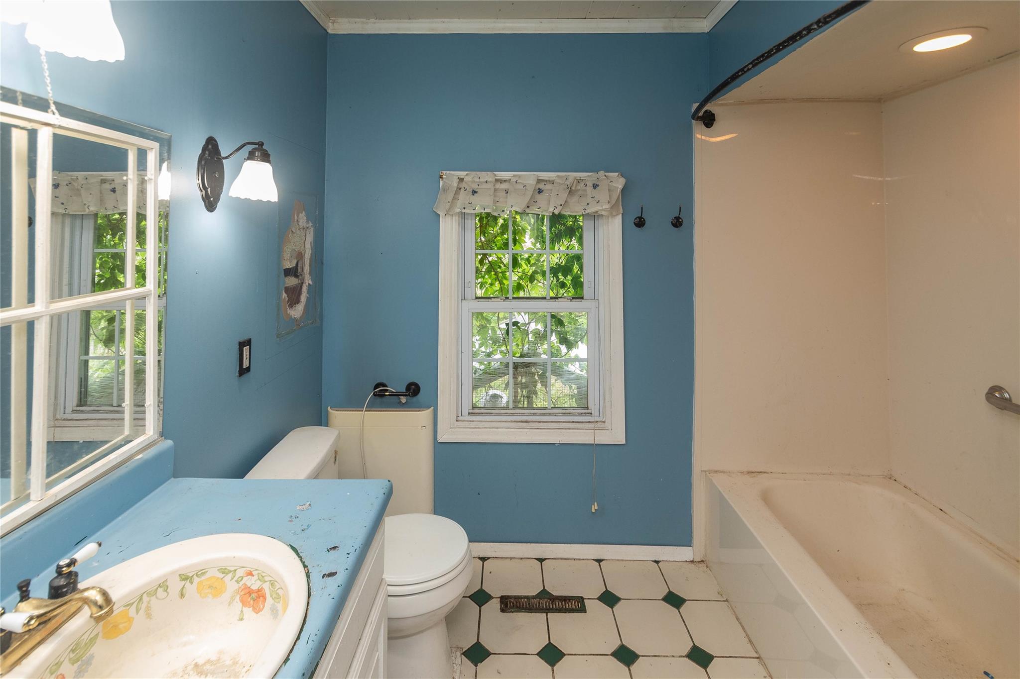 #12 photo, 1603 Goshen Turnpike, Middletown , NY 10941