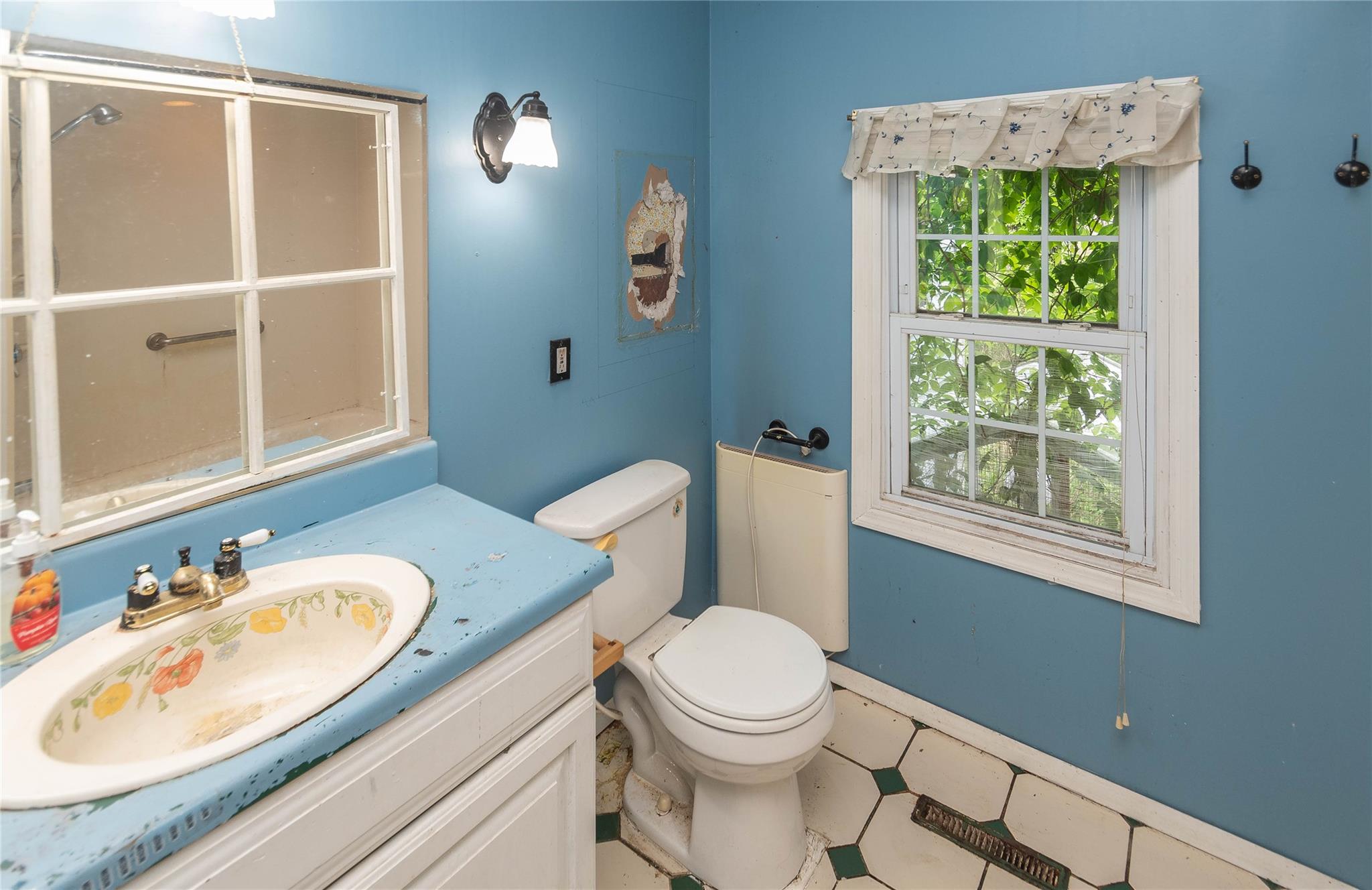 #13 photo, 1603 Goshen Turnpike, Middletown , NY 10941