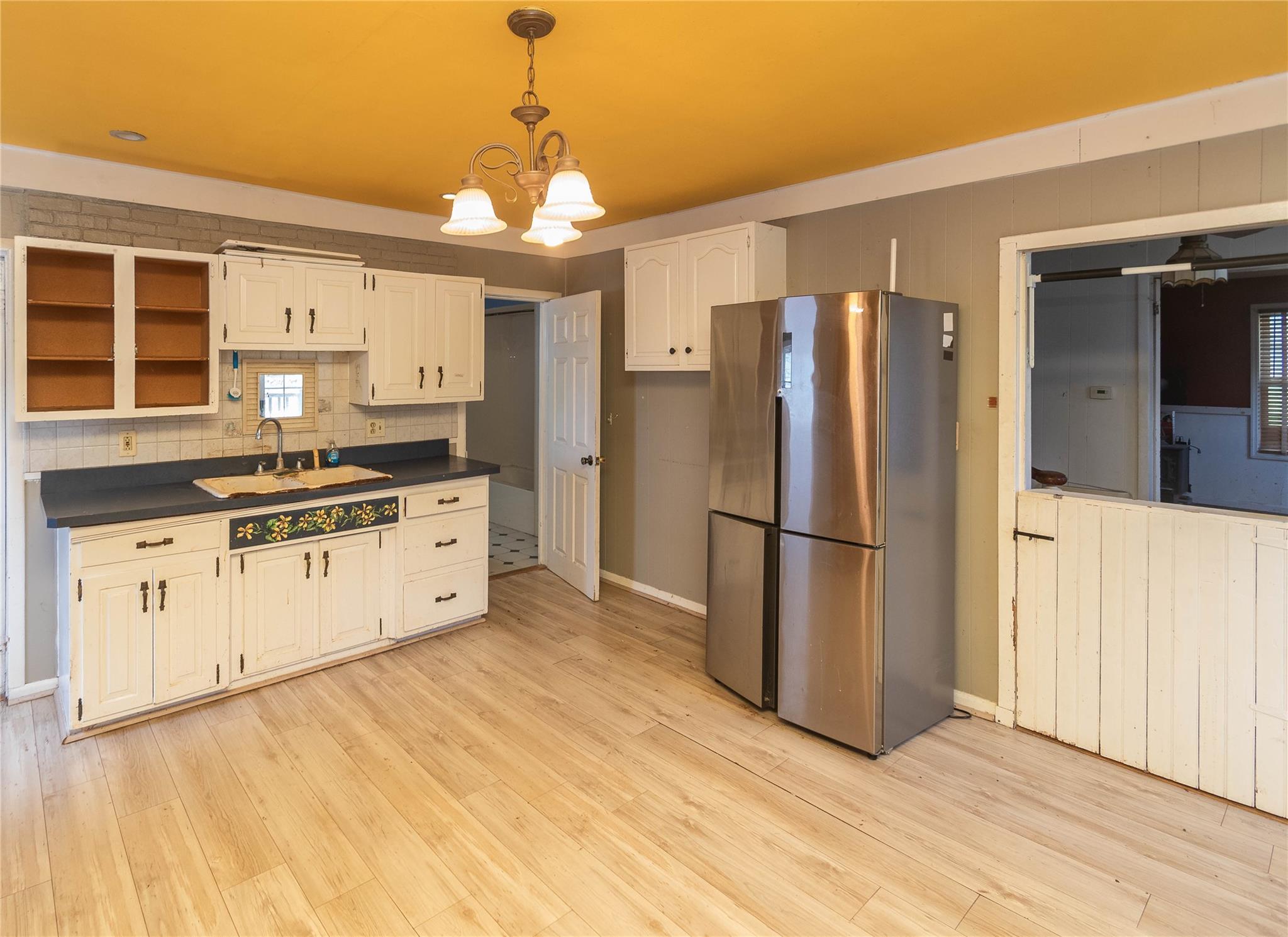 #8 photo, 1603 Goshen Turnpike, Middletown , NY 10941