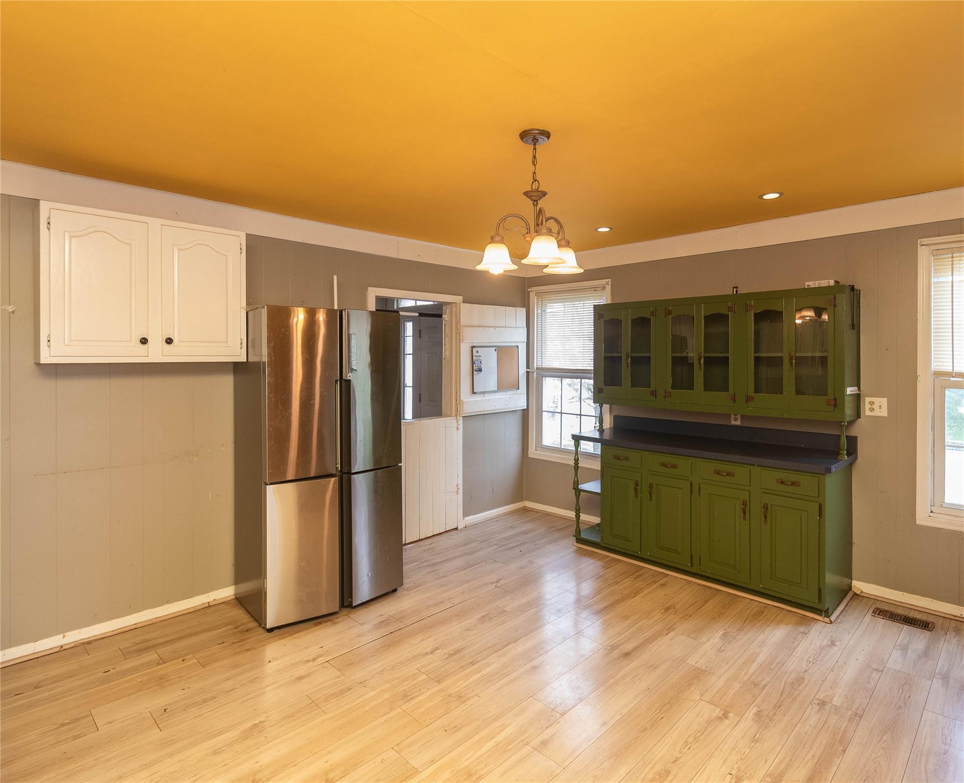 #9 photo, 1603 Goshen Turnpike, Middletown , NY 10941