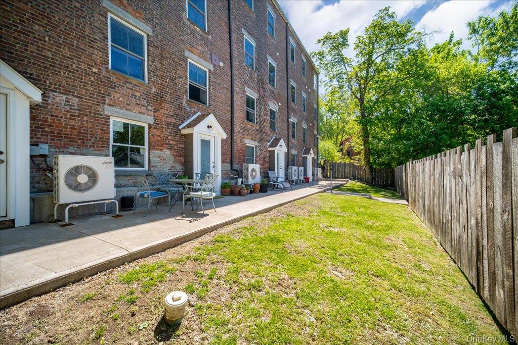 #17 photo, 65-71 E Main Street, Beacon , NY 12508