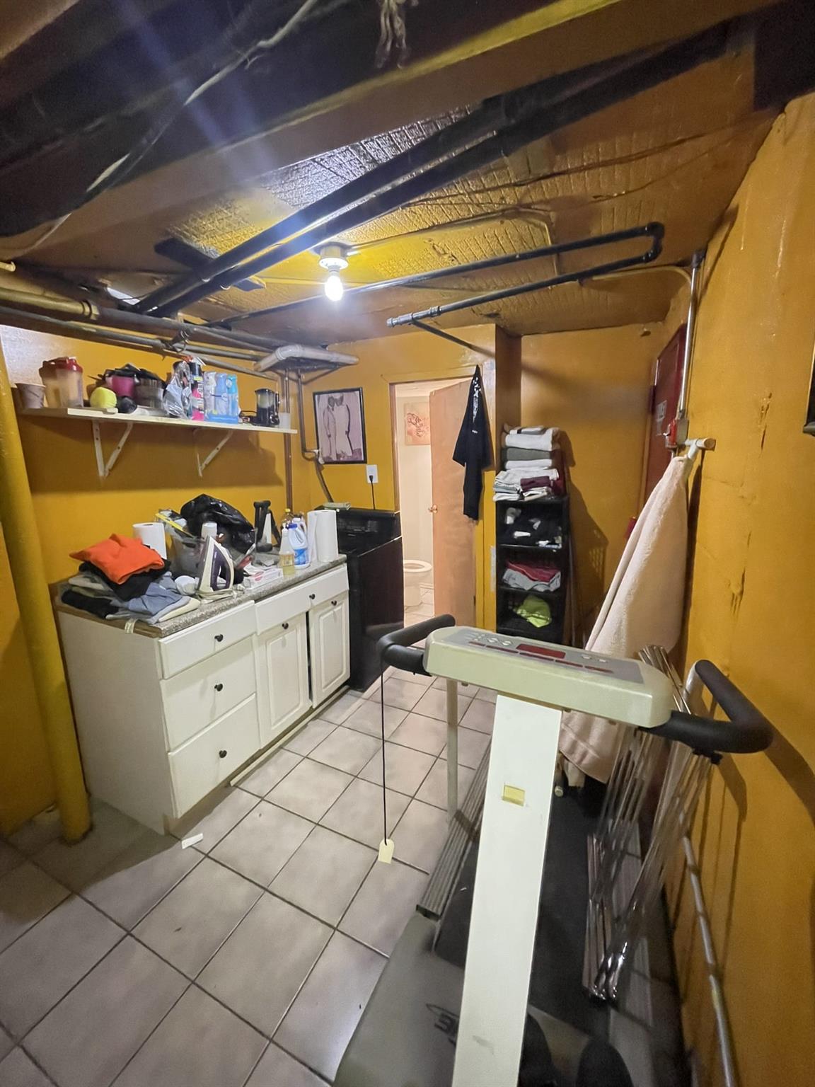 #10 photo, 198 Hull Street, ブルックリン区 Brooklyn , NY 11233