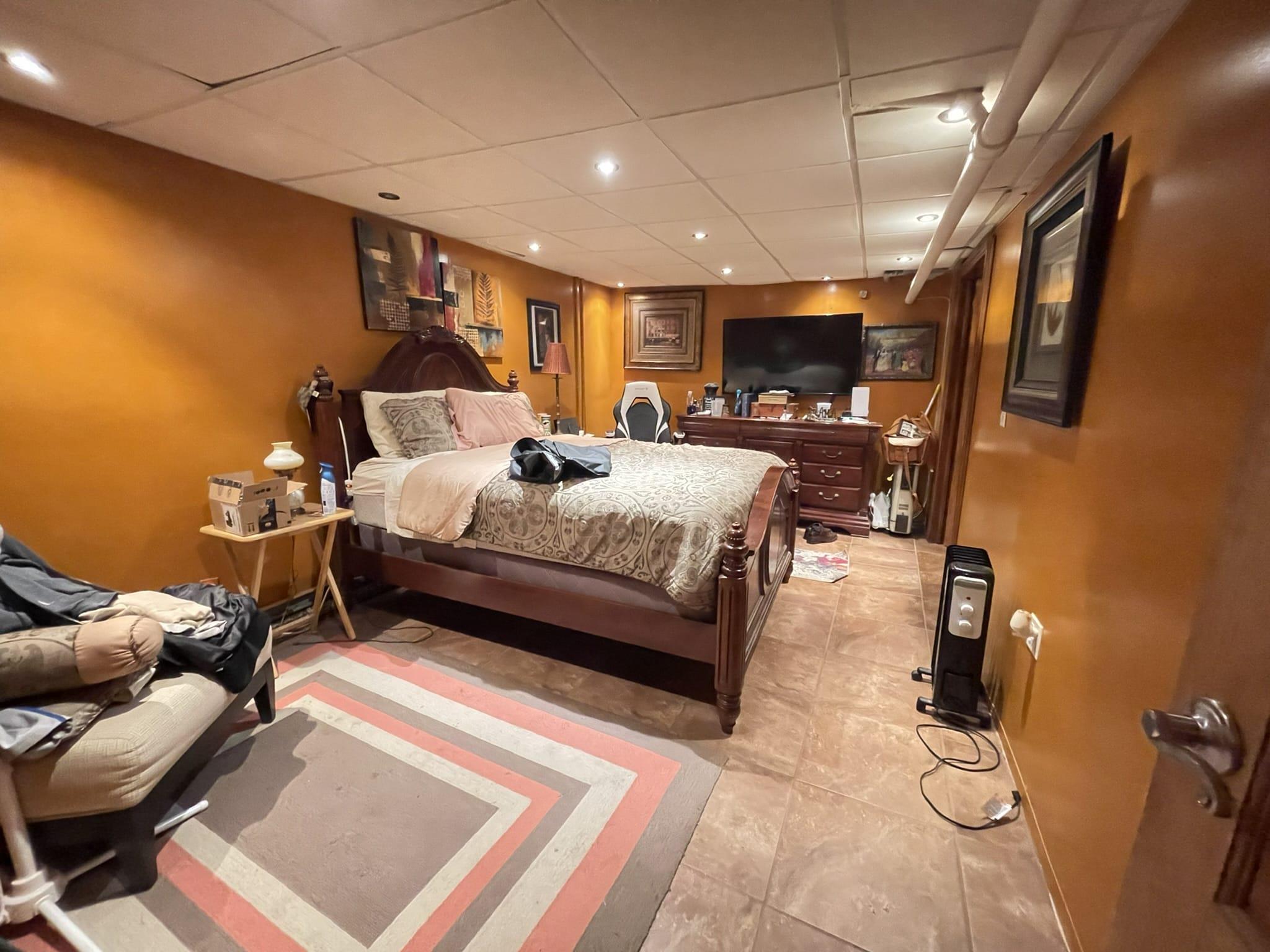 #8 photo, 198 Hull Street, ブルックリン区 Brooklyn , NY 11233