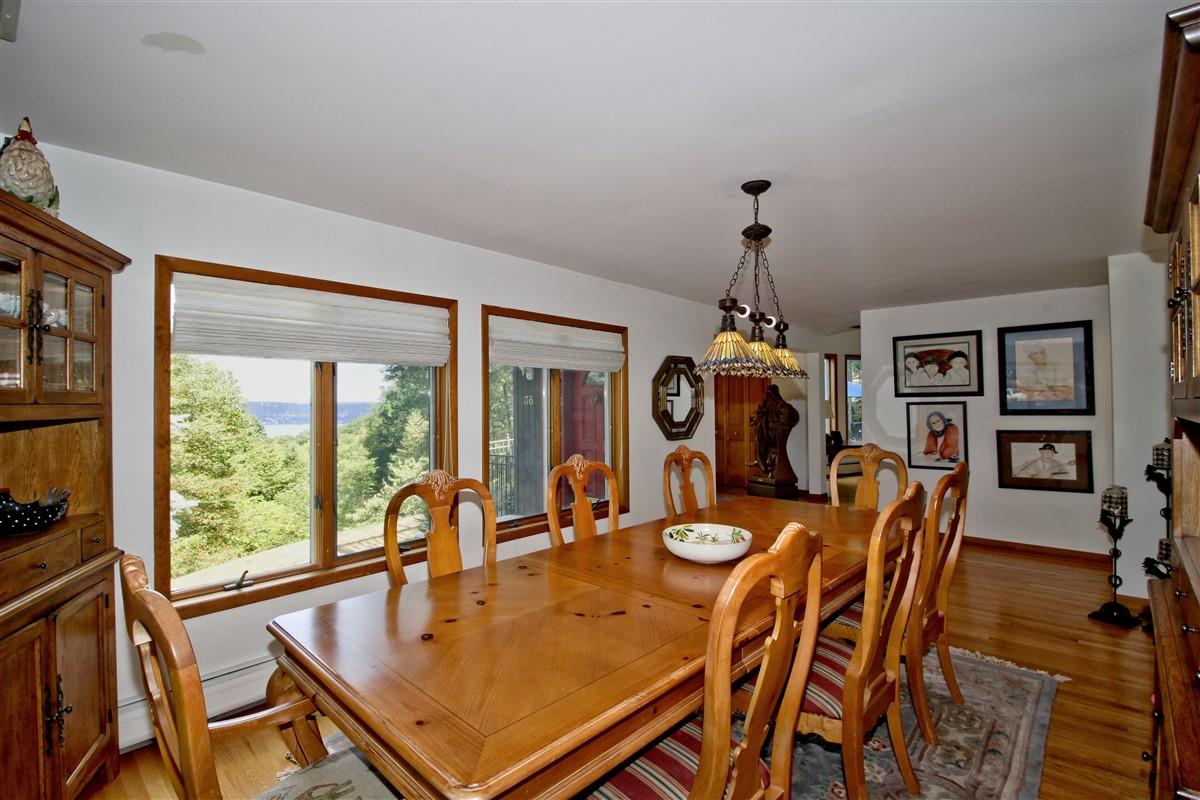 #12 photo, 36 Ridgetop Drive, Tomkins Cove , NY 10986