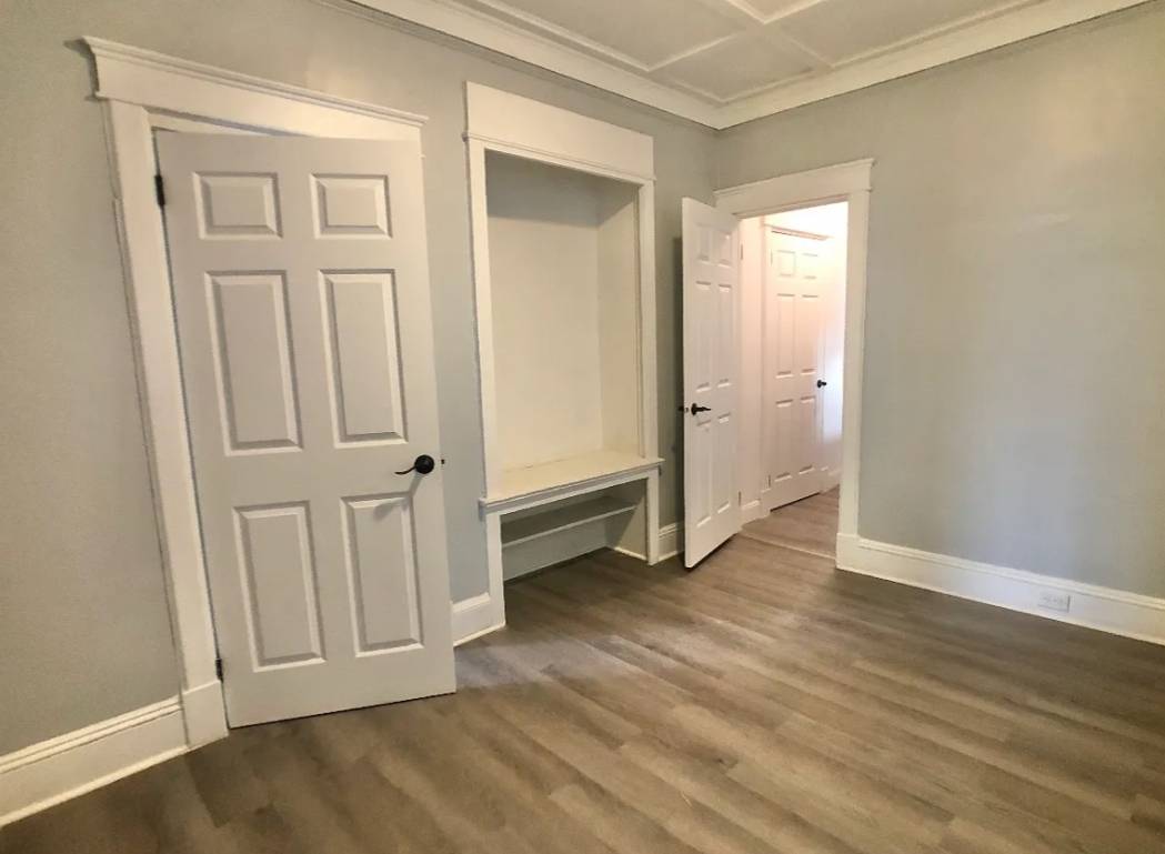 #11 photo, 212 Voss Ave, Yonkers , NY 10703