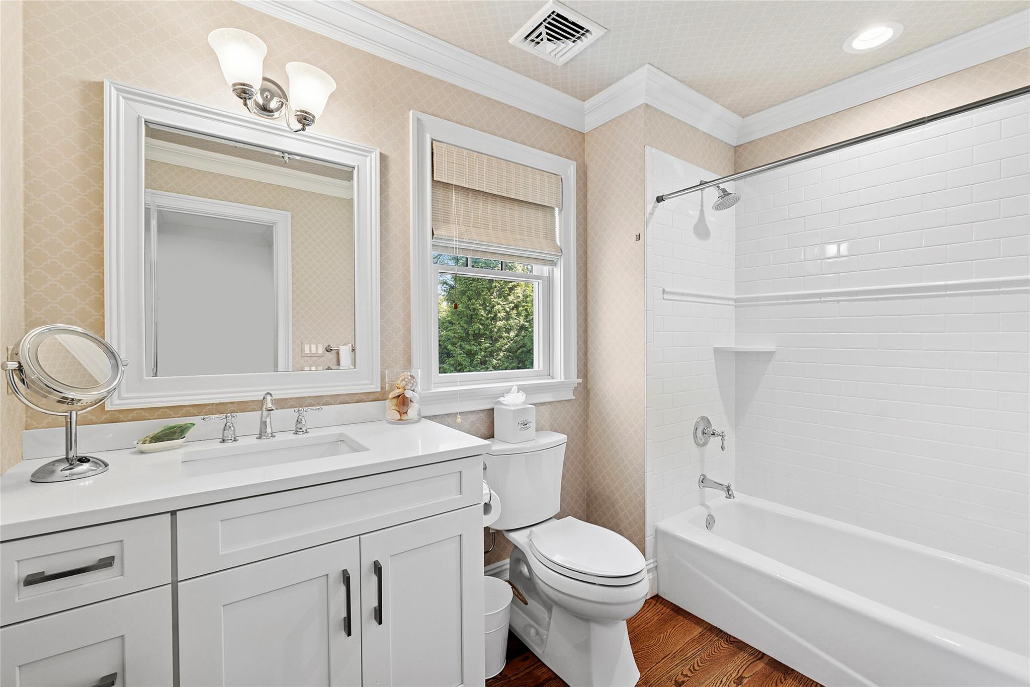 #10 photo, 25 Jessups Landing Court, سوفولك Quogue , NY 11959