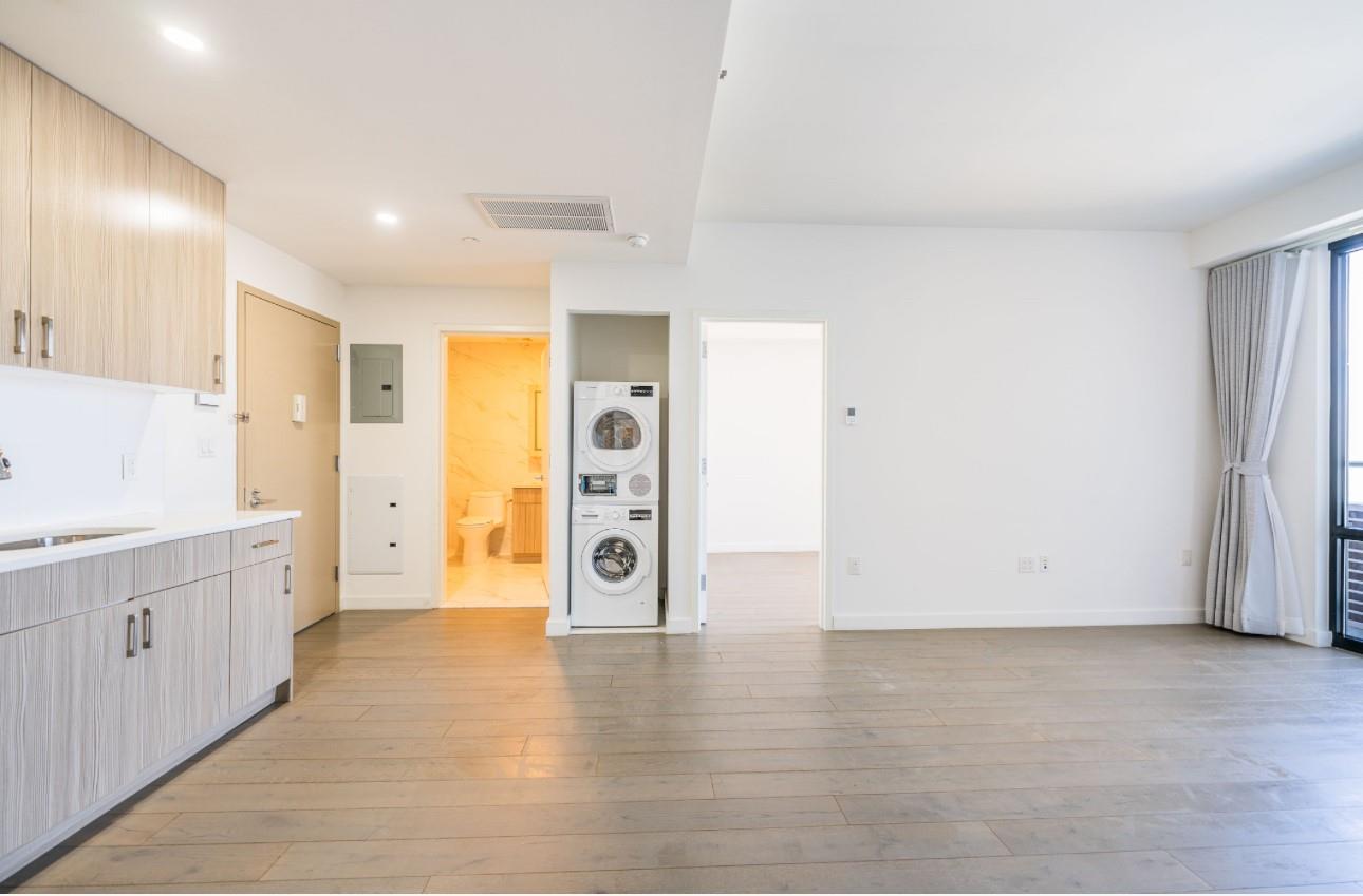 #14 photo, 8808 Justice Avenue, クイーンズ区 Elmhurst , NY 11373