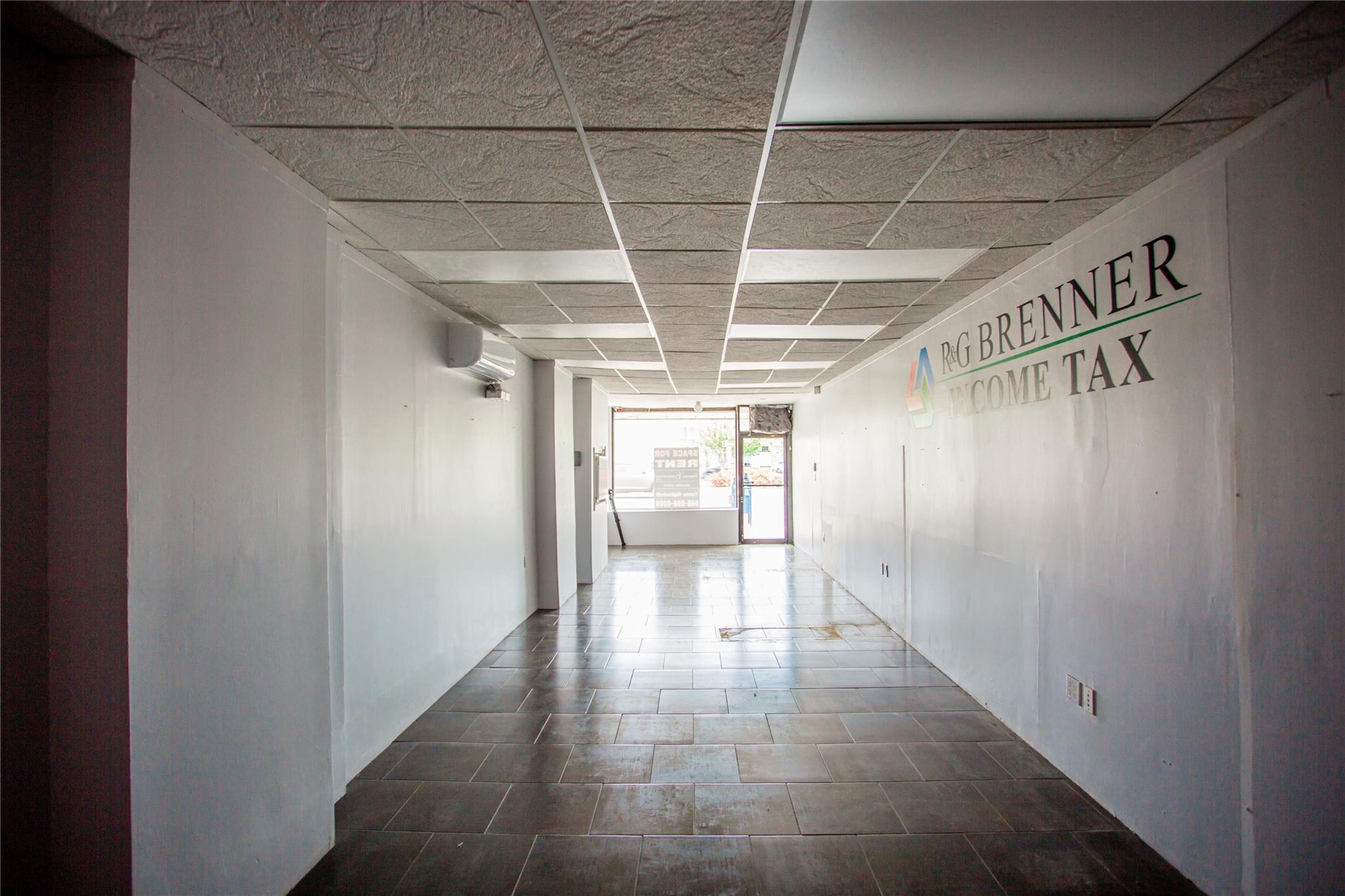 #10 photo, 138 E Park Ave, ナッソー郡 Long Beach , NY 11561