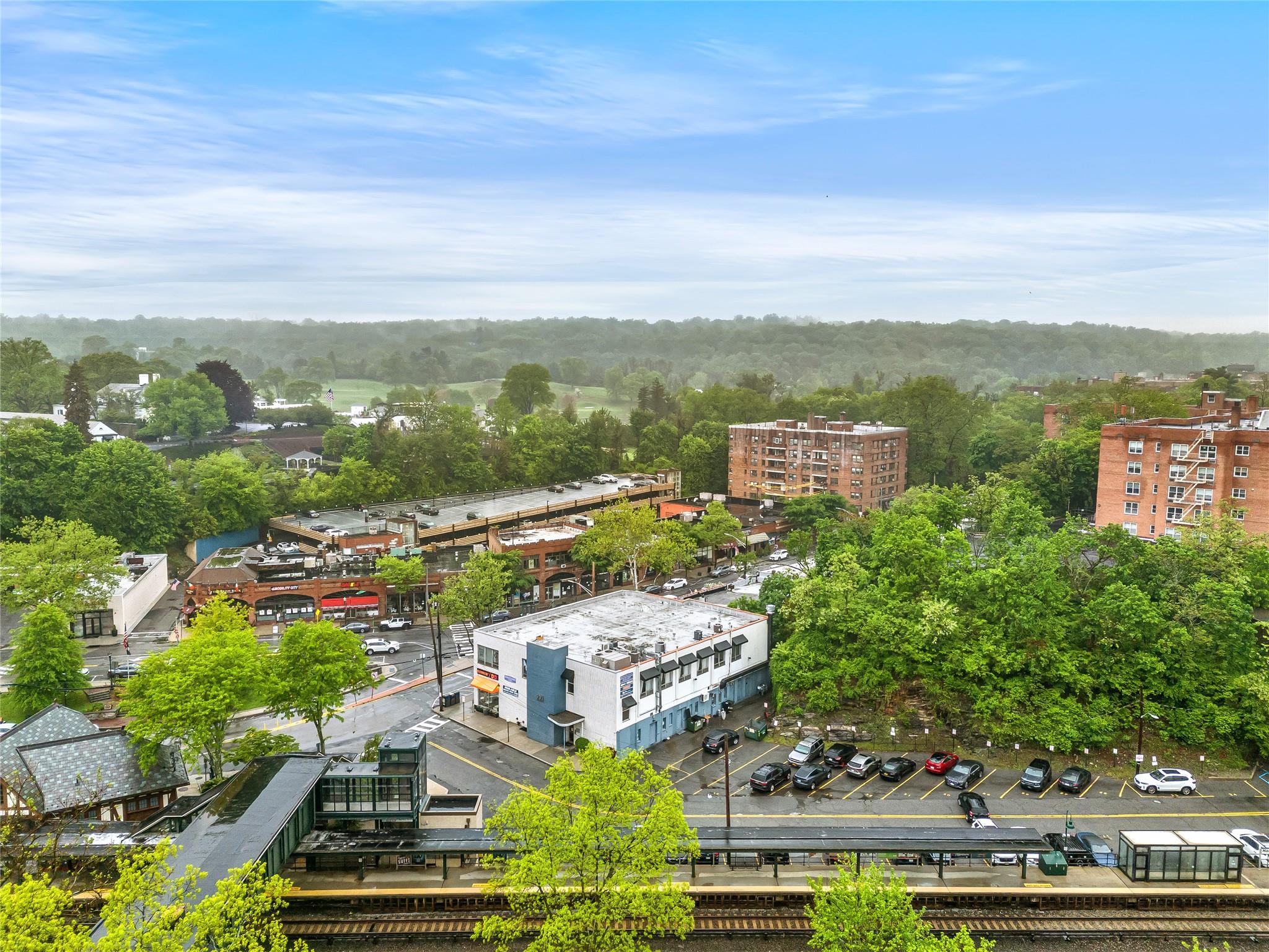 #7 photo, 221 E Hartsdale Avenue, Hartsdale , NY 10530