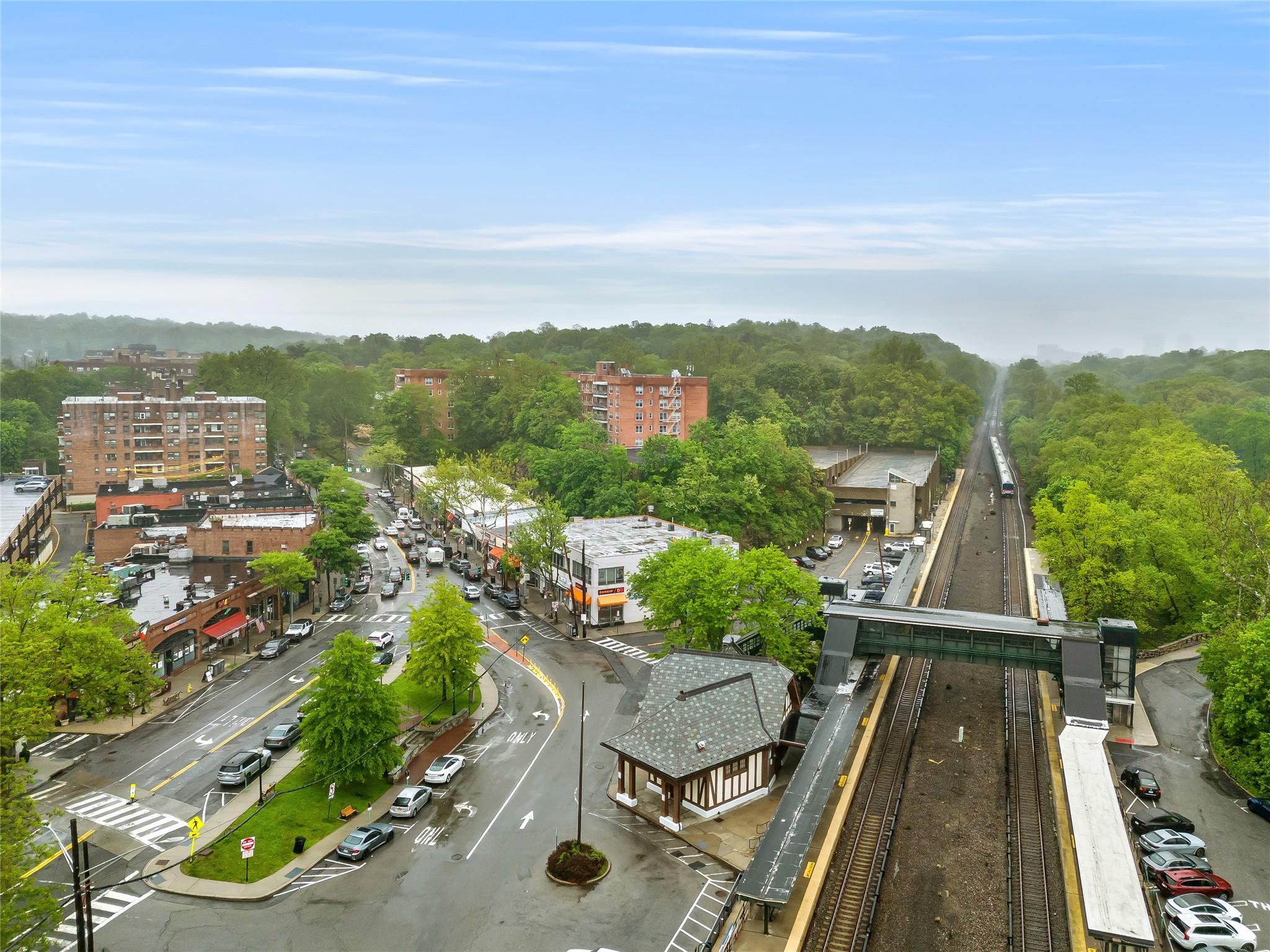 #13 photo, 221 E Hartsdale Avenue, Hartsdale , NY 10530