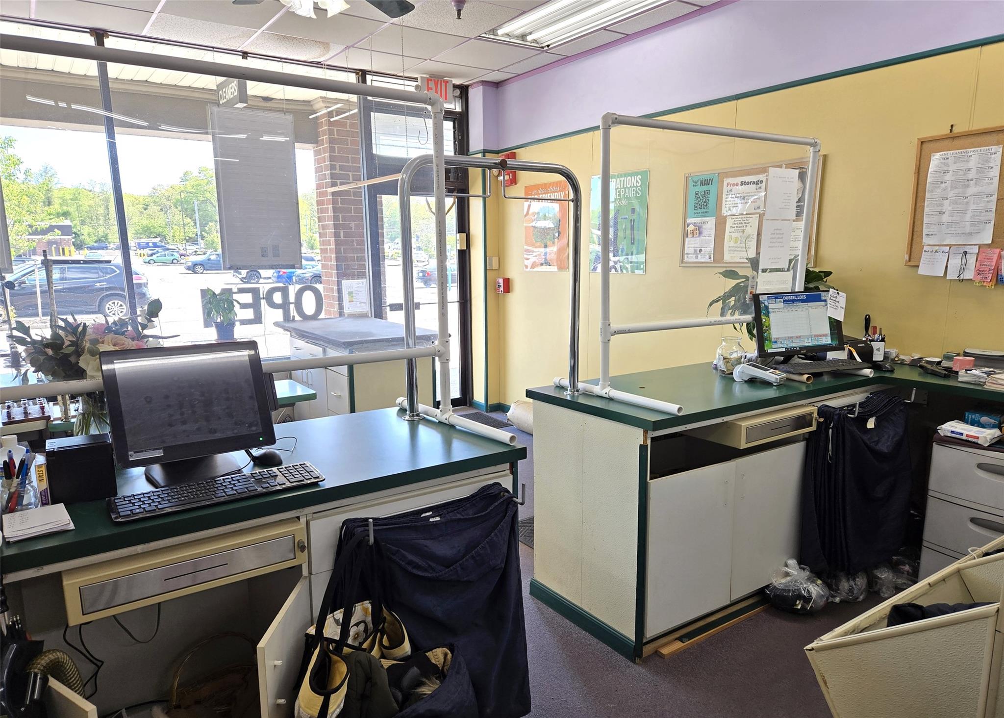 #6 photo, 231 Middle Country Road, サフォーク郡 Selden , NY 11784