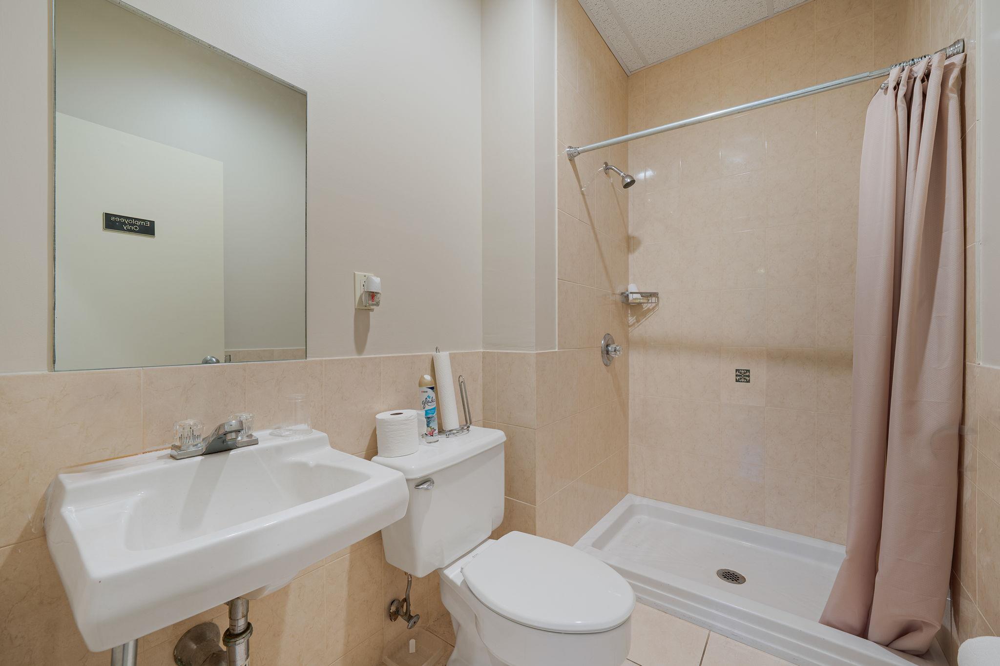 #19 photo, 8 Technology Drive, サフォーク郡 East Setauket , NY 11733