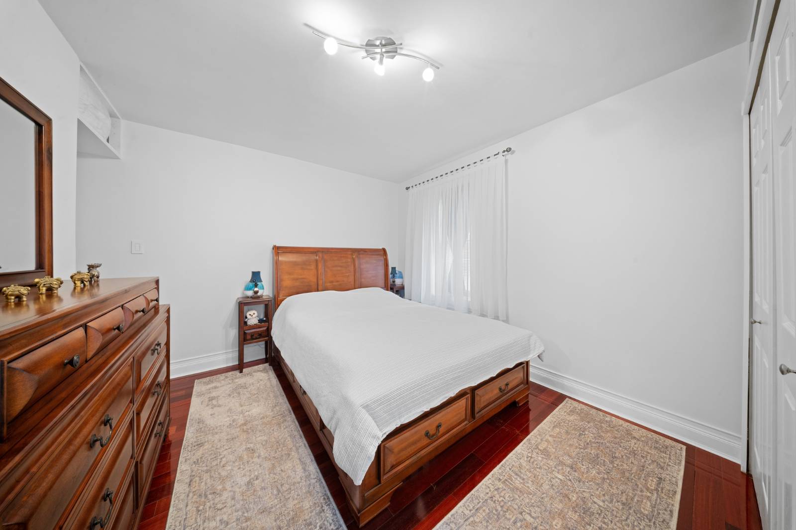 #18 photo, 10807 65th Rd, #1C, Forest Hills , NY 11375