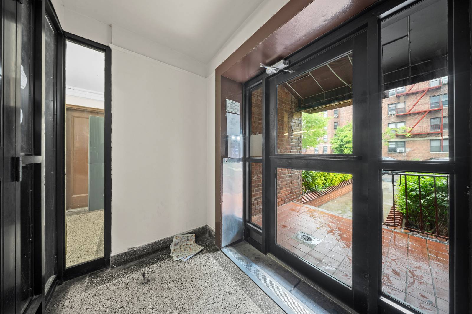 #31 photo, 10807 65th Rd, #1C, Forest Hills , NY 11375