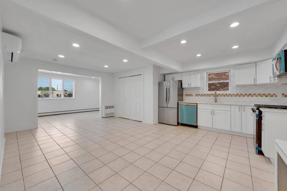 #15 photo, 15940 95th Street, クイーンズ区 Howard Beach , NY 11414