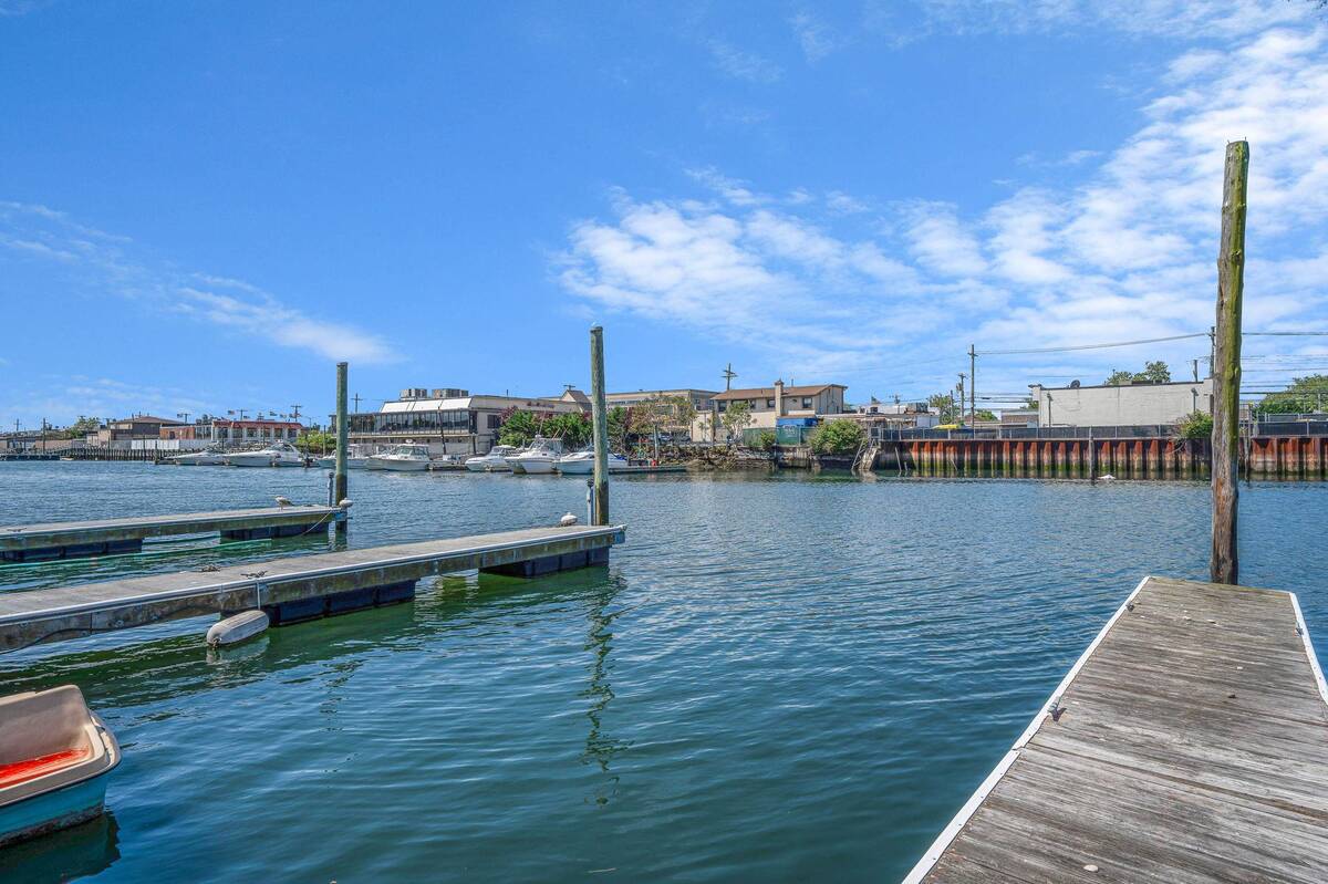 #26 photo, 15940 95th Street, クイーンズ区 Howard Beach , NY 11414