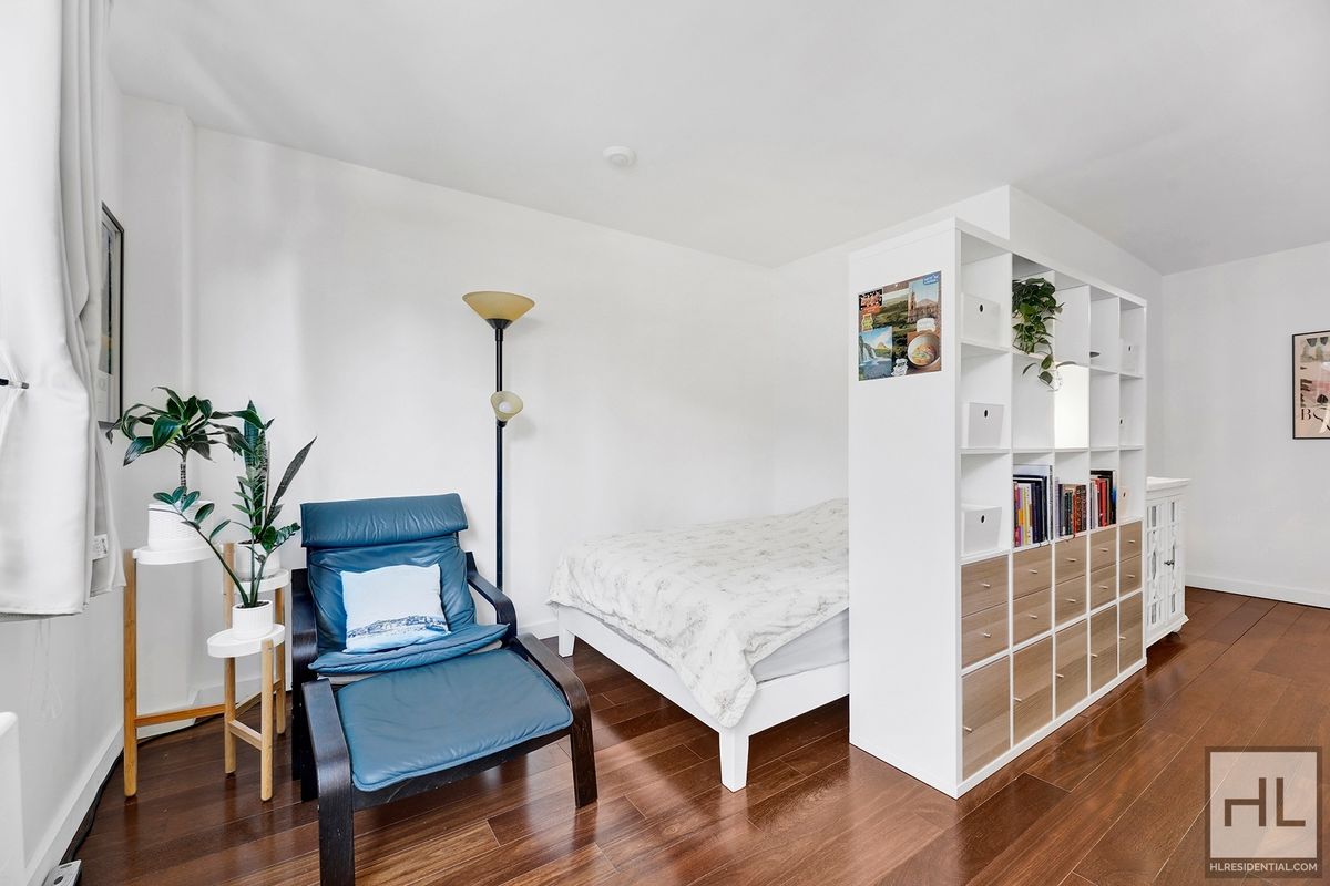 #5 photo, 240 E 35th Street, マンハッタン Murray Hill , NY 10016