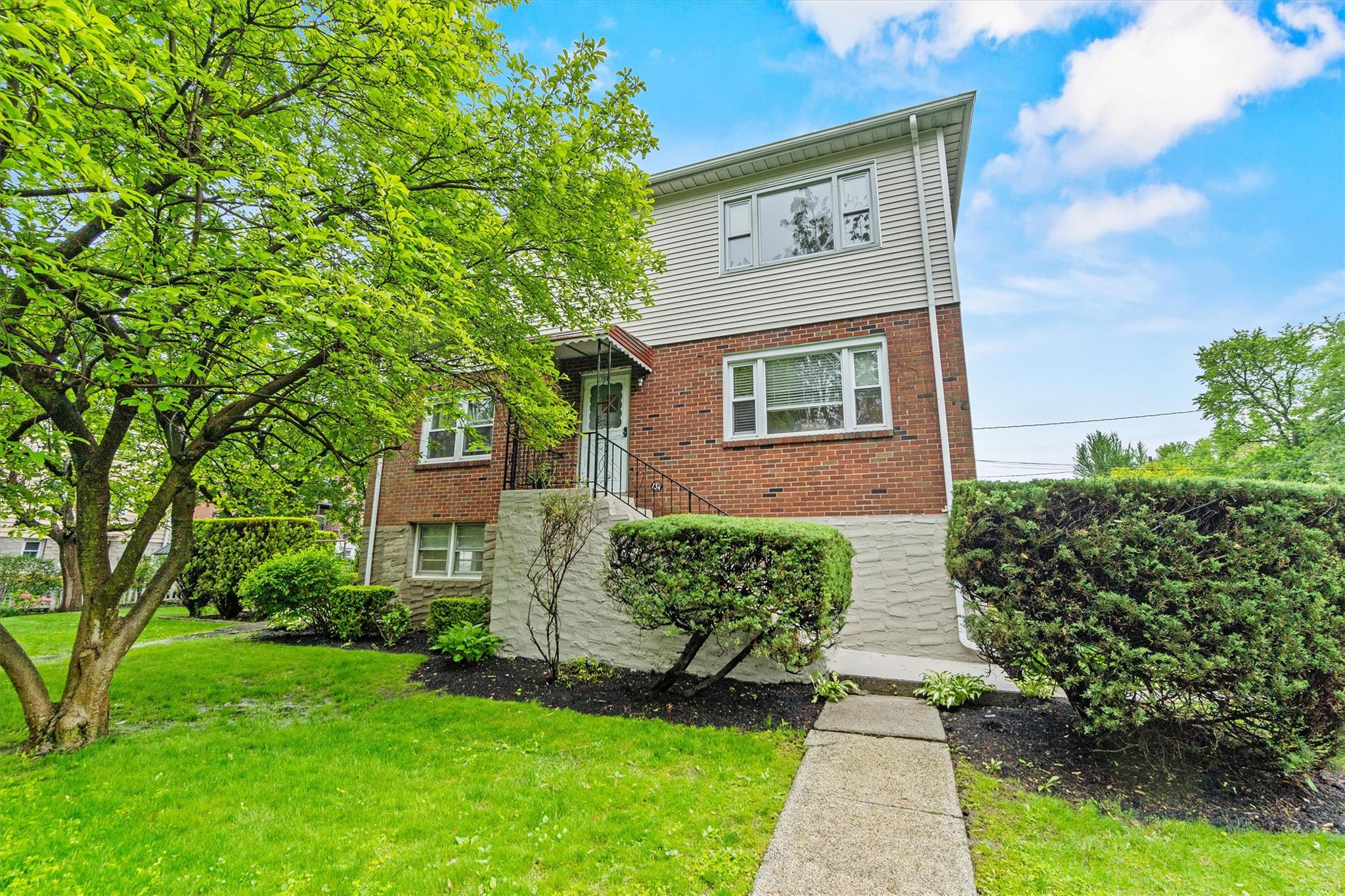 #1 photo, 152 Harrison Avenue, Yonkers , NY 10705