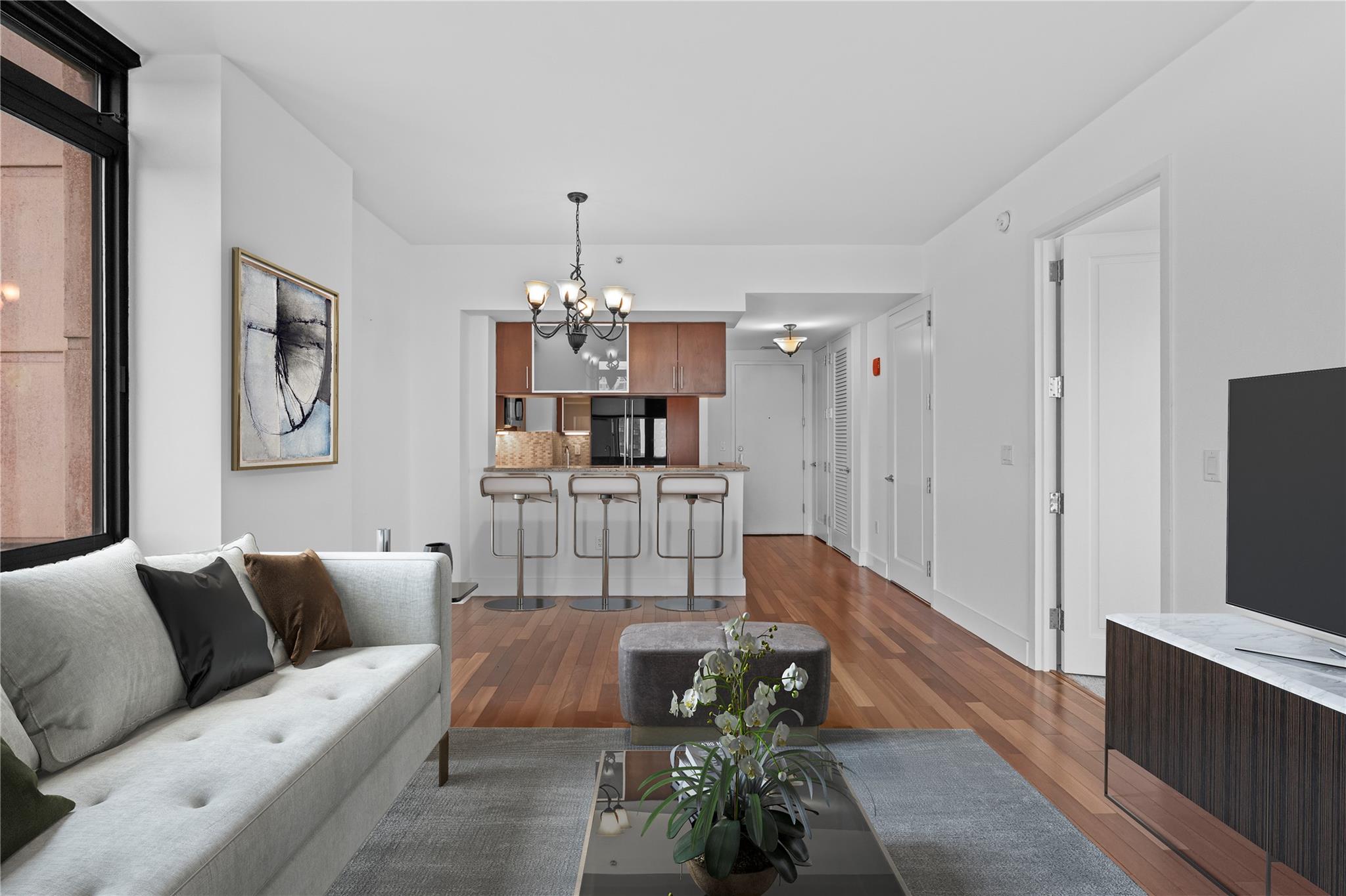 #1 photo, 175 Huguenot Street, New Rochelle , NY 10801